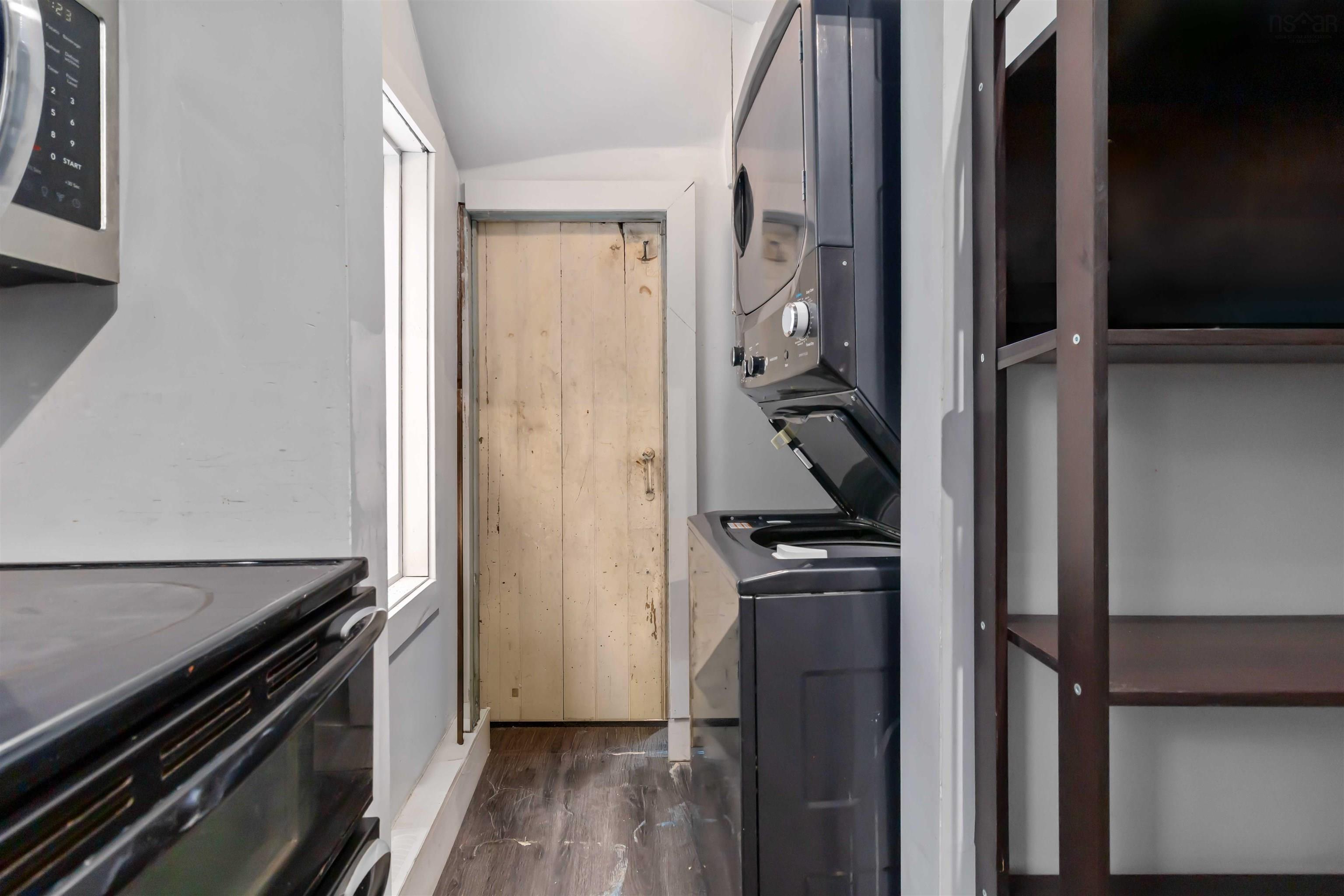 102 King Street, Dartmouth, NS (MLS 202602312)