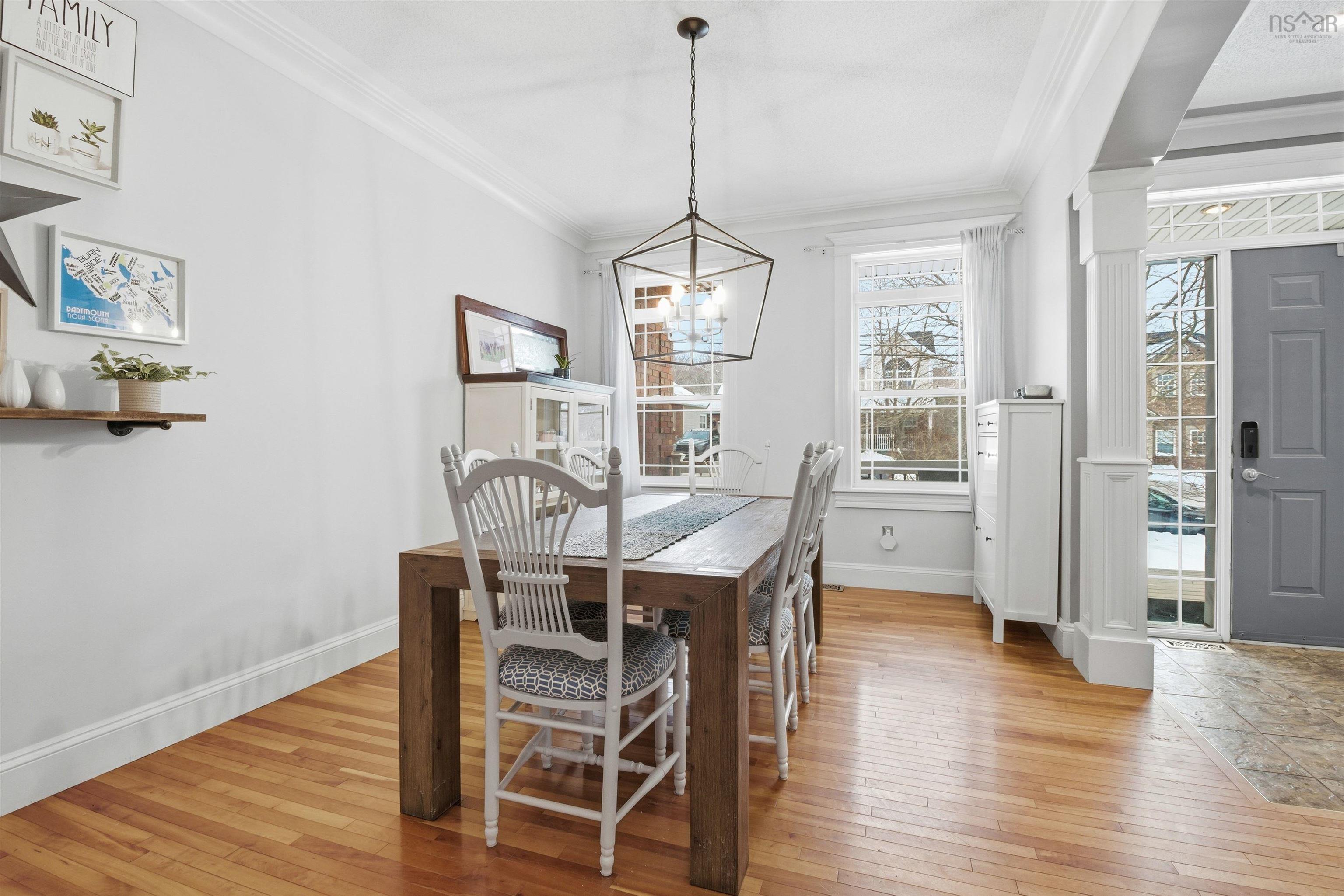 $849,900.00: 378 Portland Hills Drive, Dartmouth