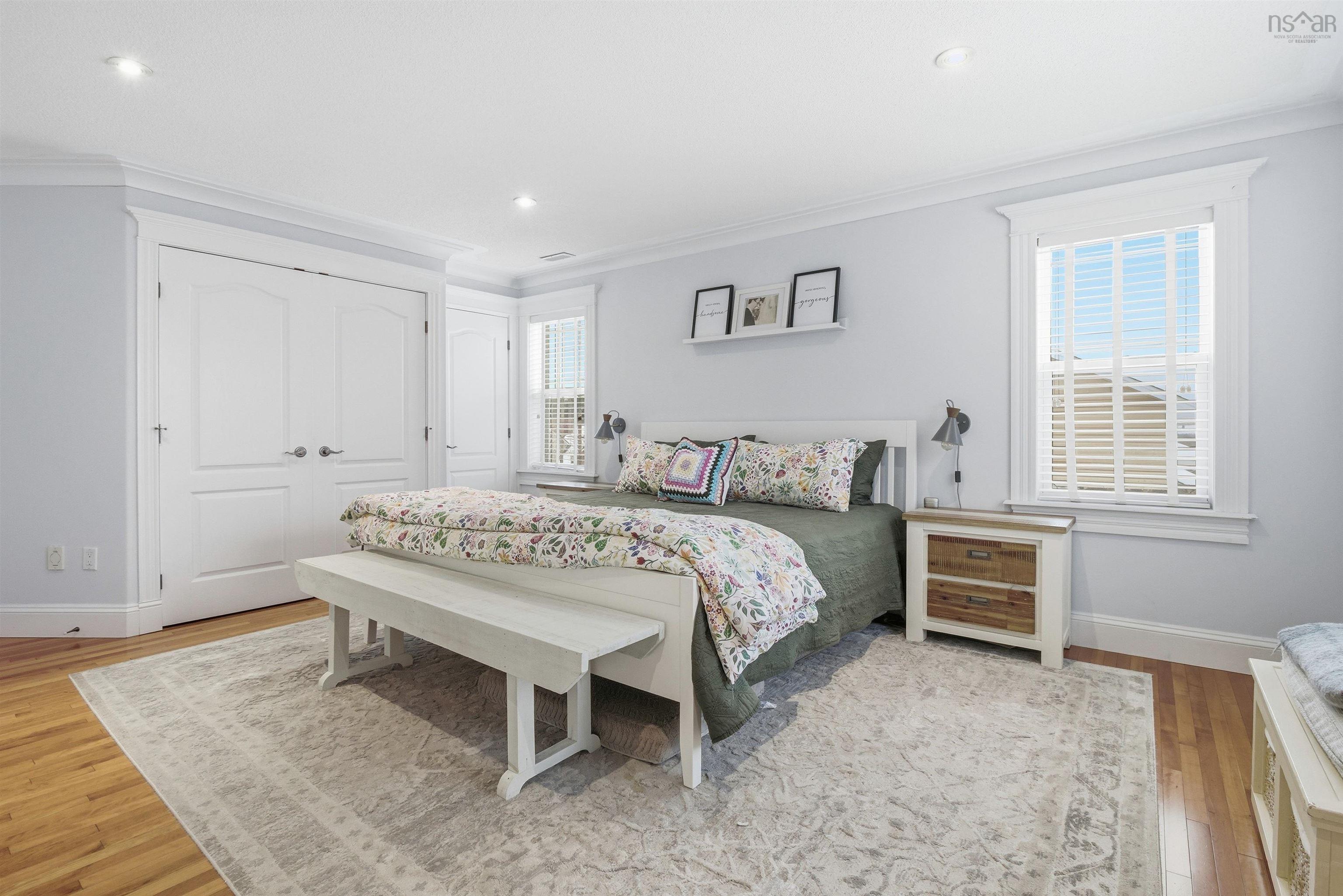 $849,900.00: 378 Portland Hills Drive, Dartmouth