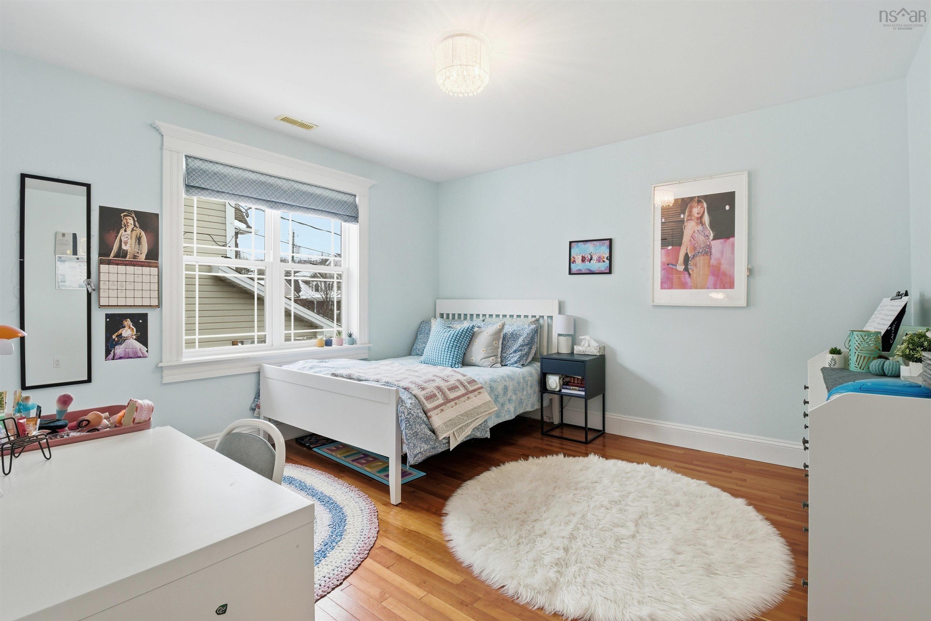 $849,900.00: 378 Portland Hills Drive, Dartmouth