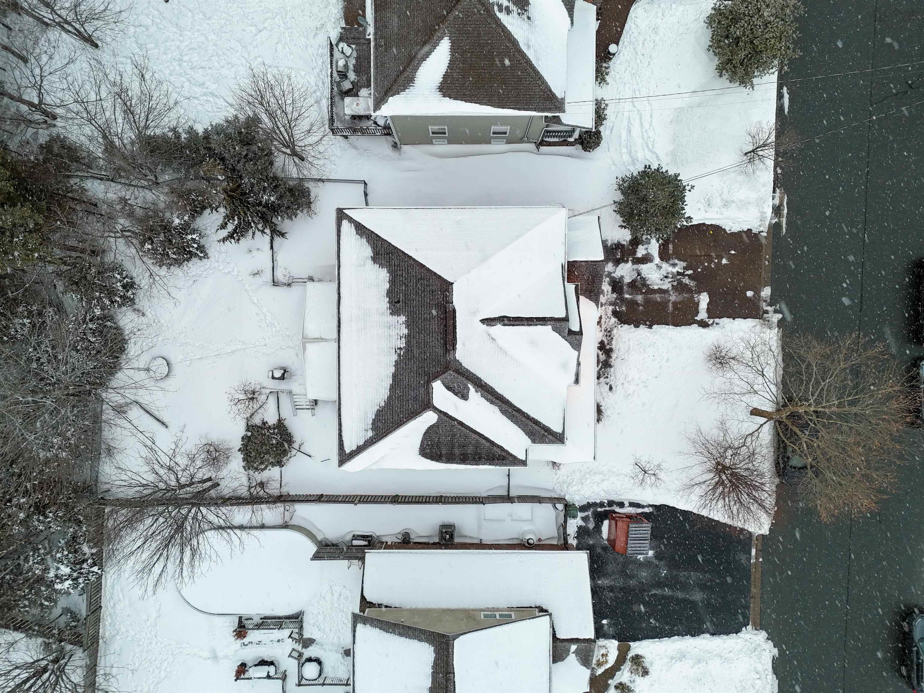 $849,900.00: 378 Portland Hills Drive, Dartmouth