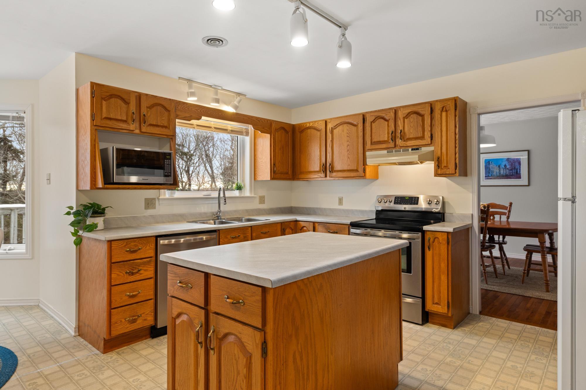 15 Appian Way, Dartmouth, NS (MLS 202602315)