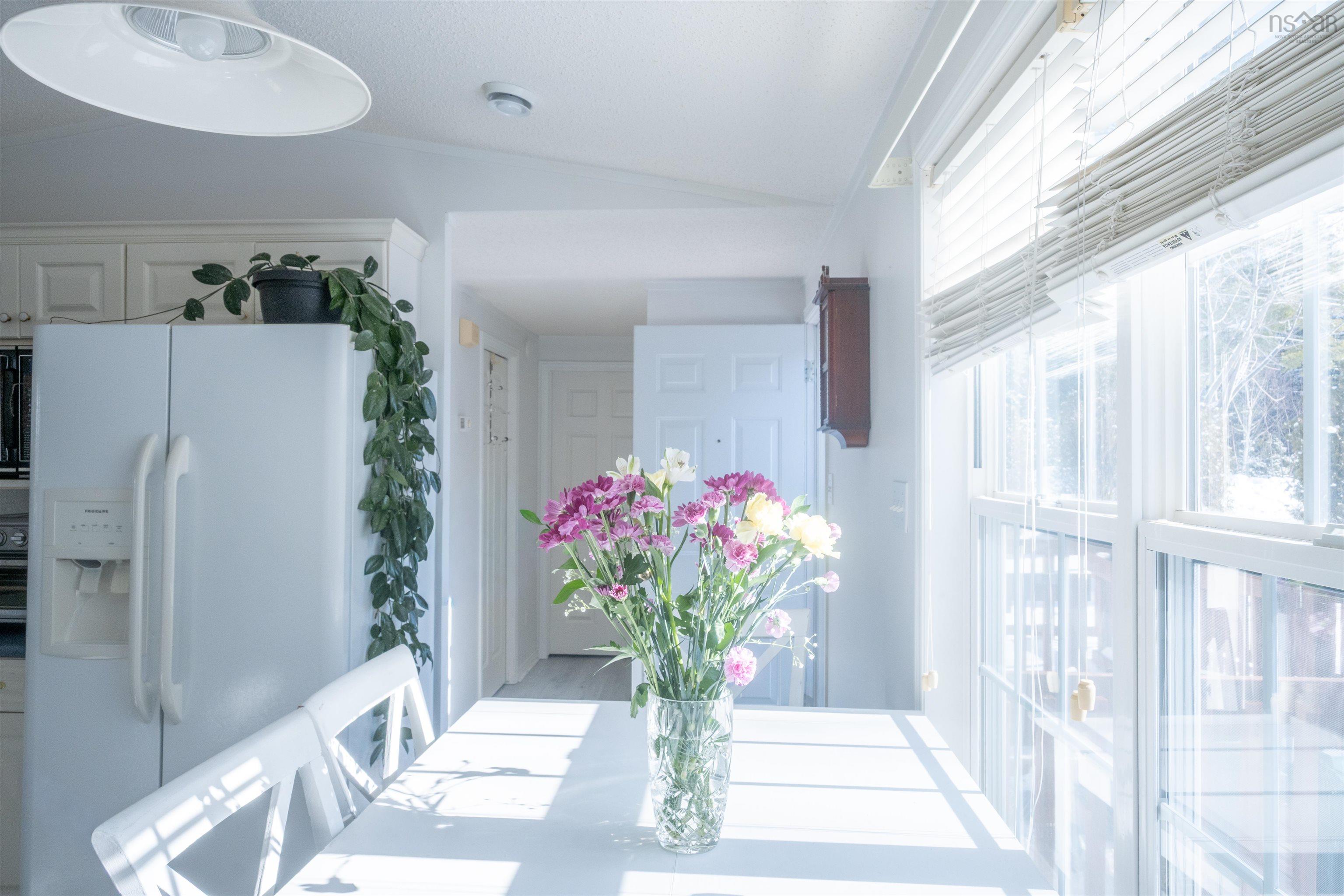 $184,900.00: 20 Cook Drive, East River