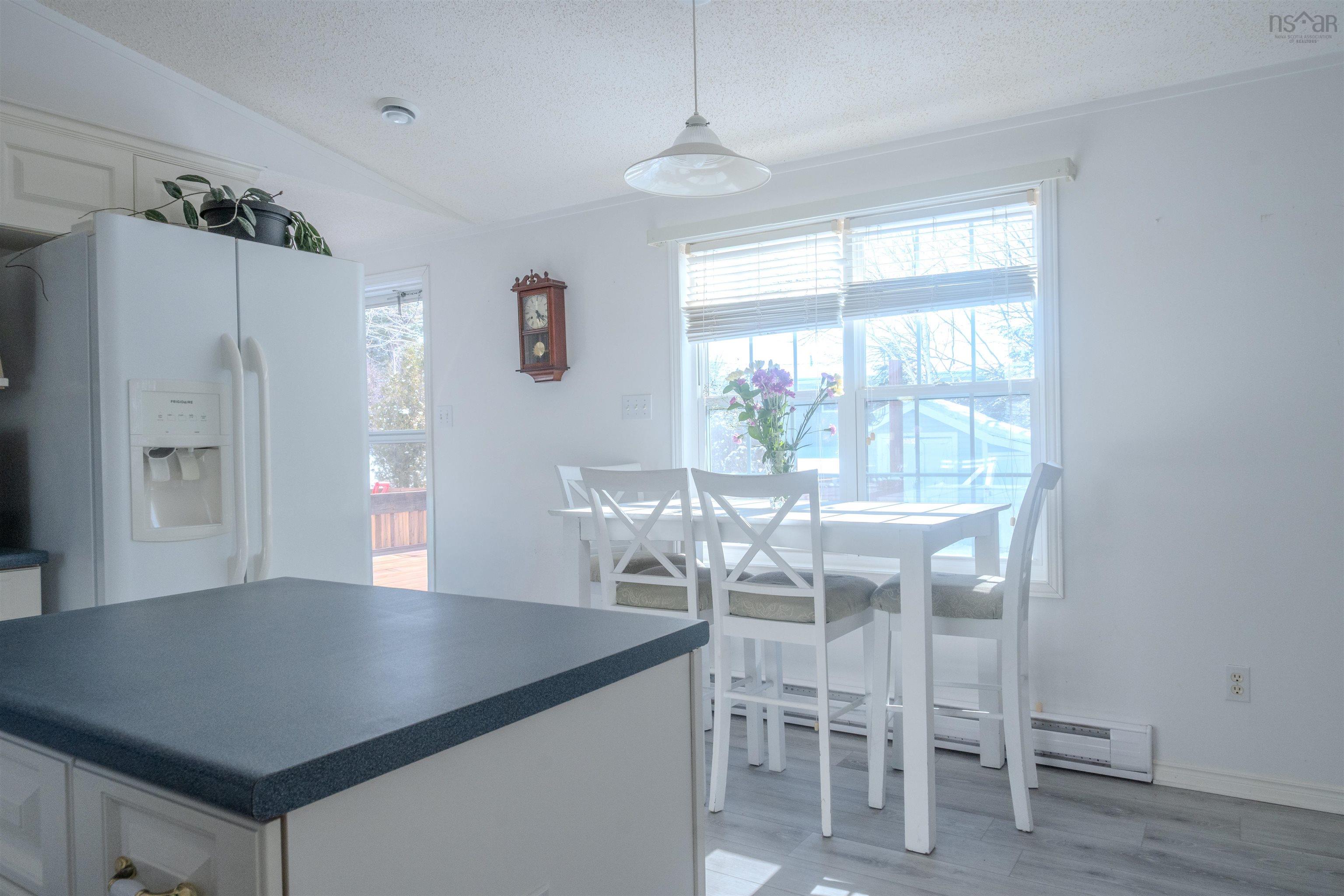 $184,900.00: 20 Cook Drive, East River