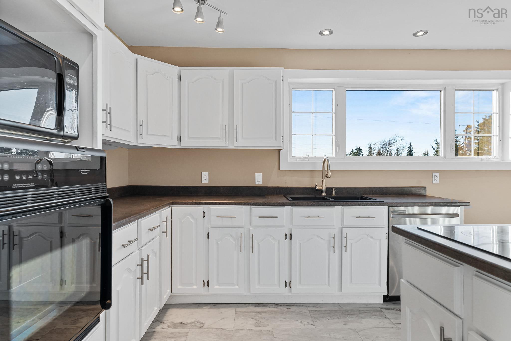 44 Lahey Drive, West Lawrencetown, NS (MLS 202602318)