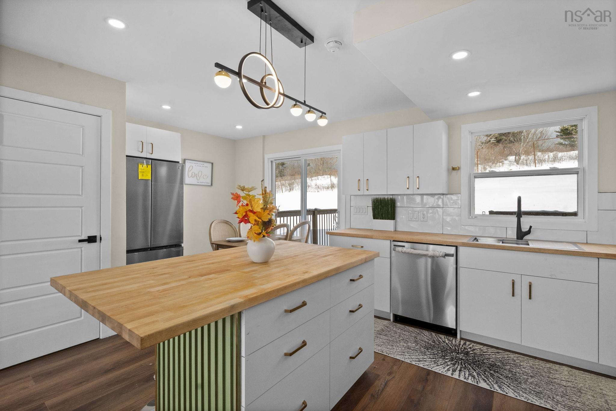 $449,900.00: 33-A Kennedy Drive, Dartmouth