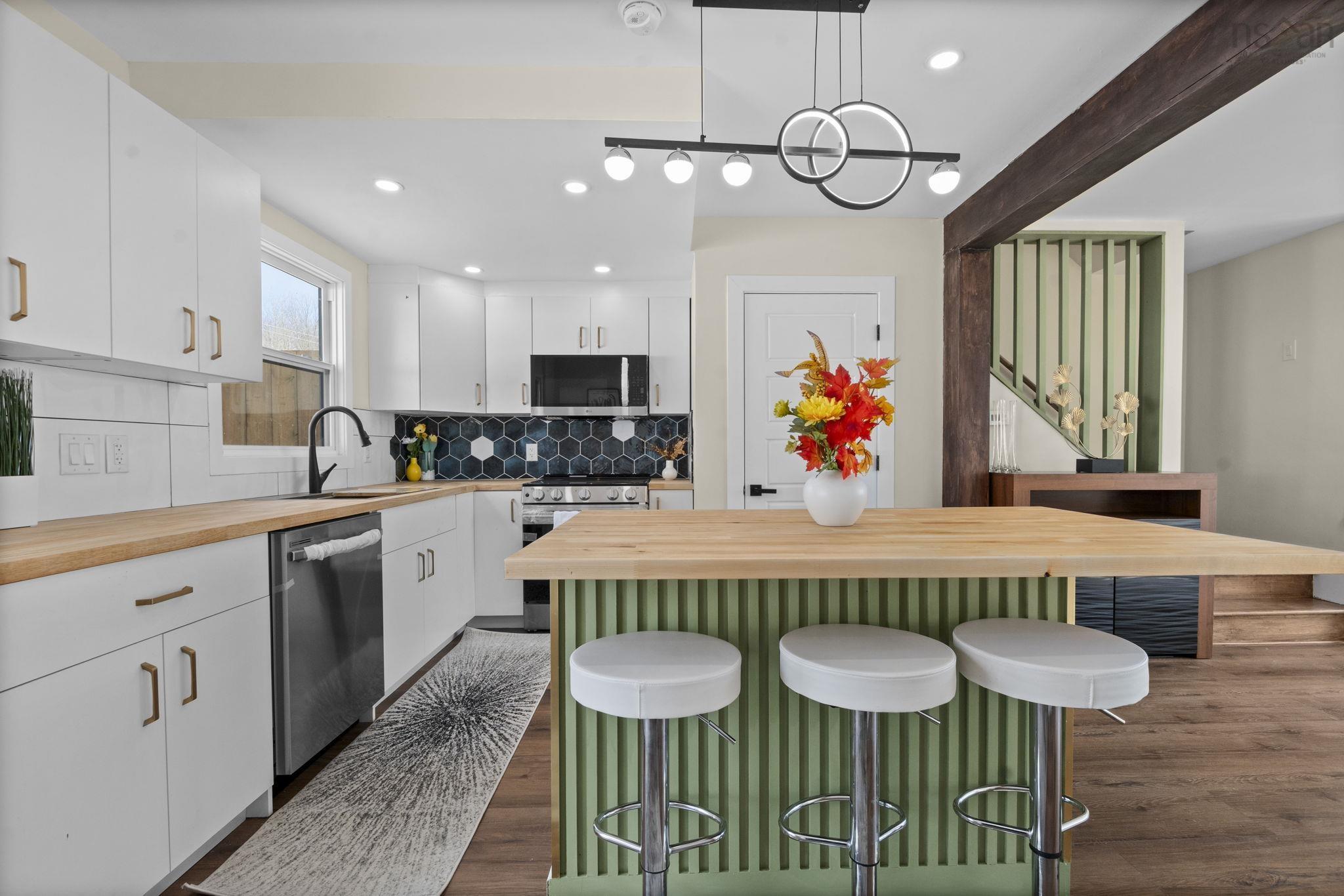 $449,900.00: 33-A Kennedy Drive, Dartmouth