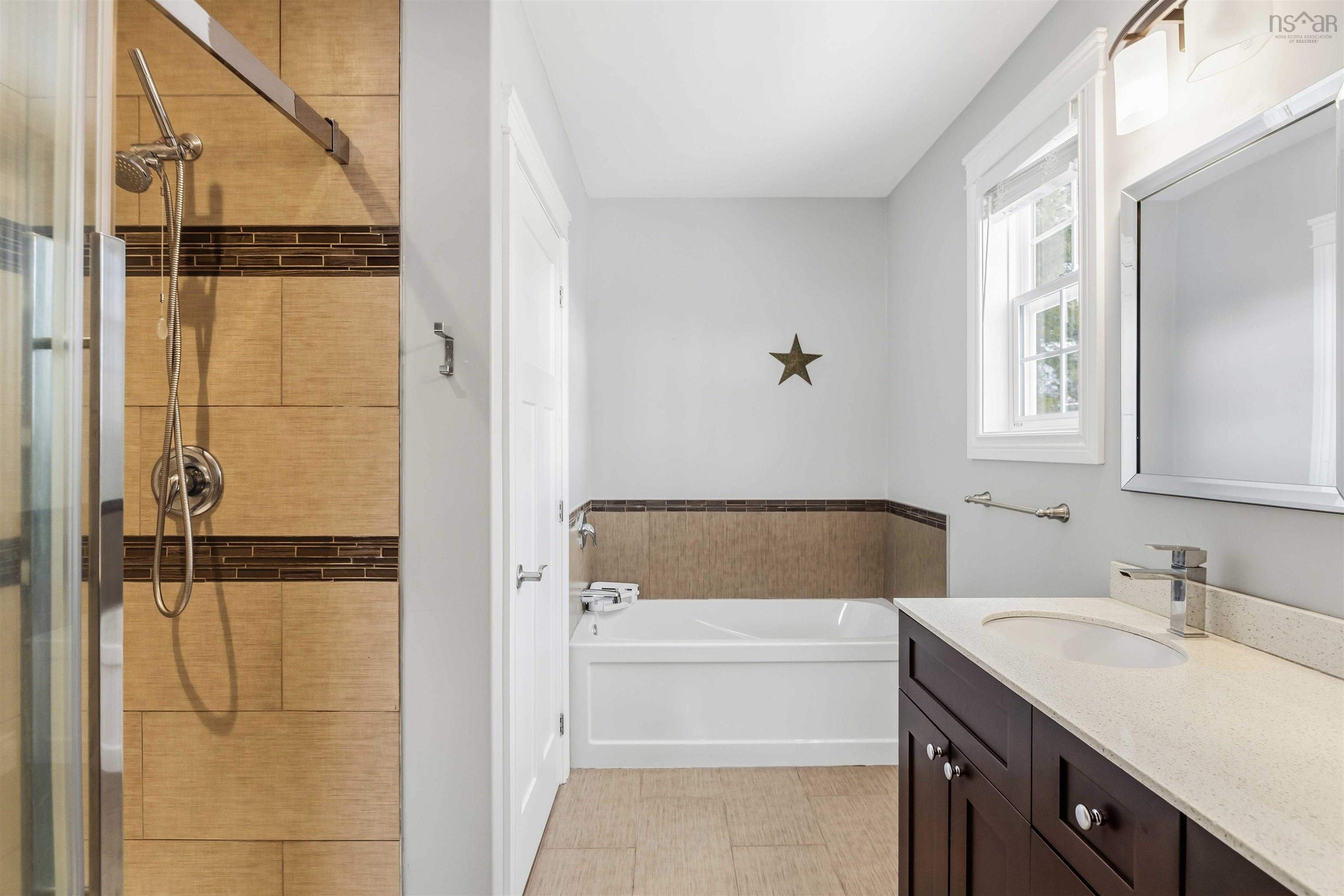 $564,900.00: 164 Belle Drive, Meadowvale