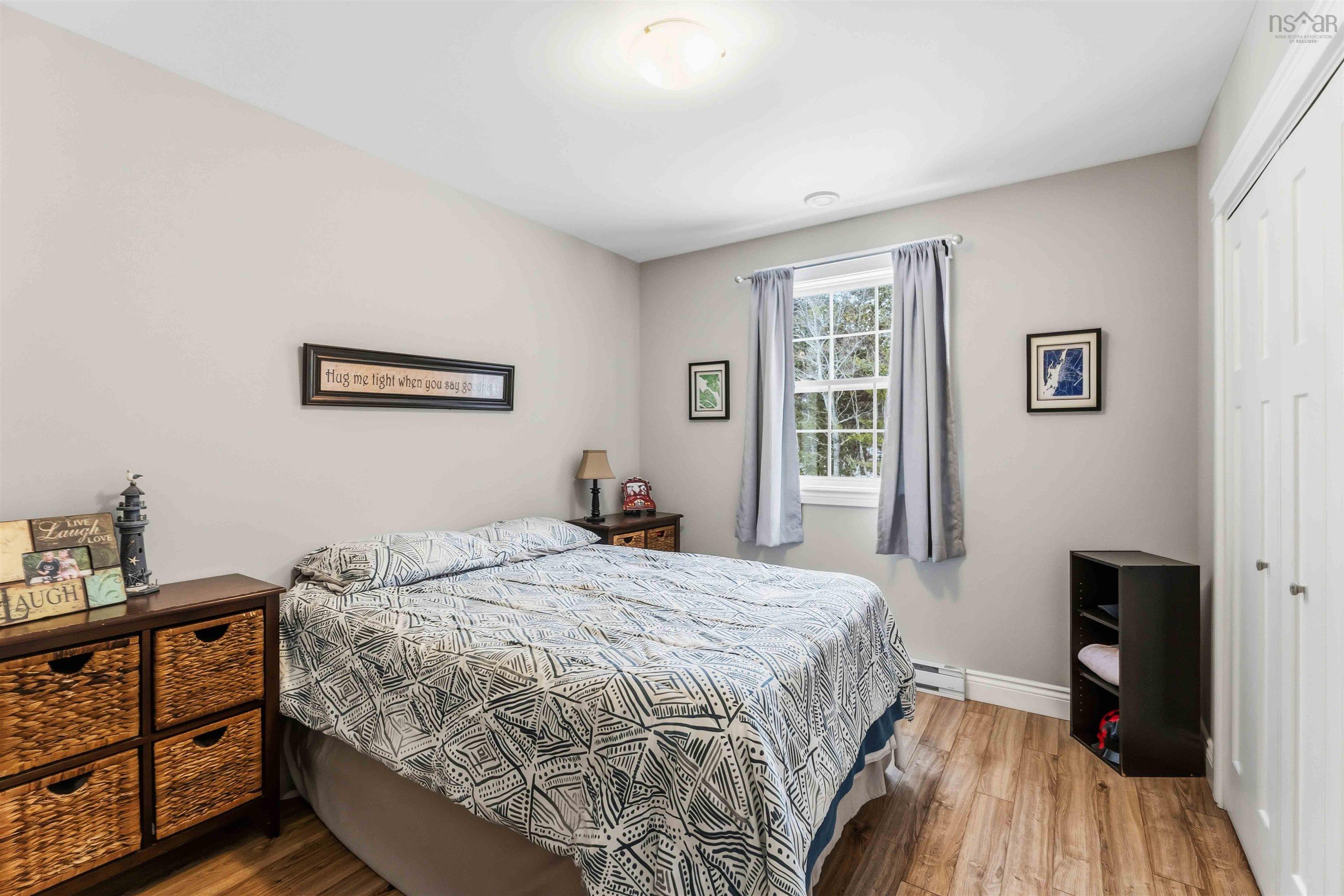 $564,900.00: 164 Belle Drive, Meadowvale