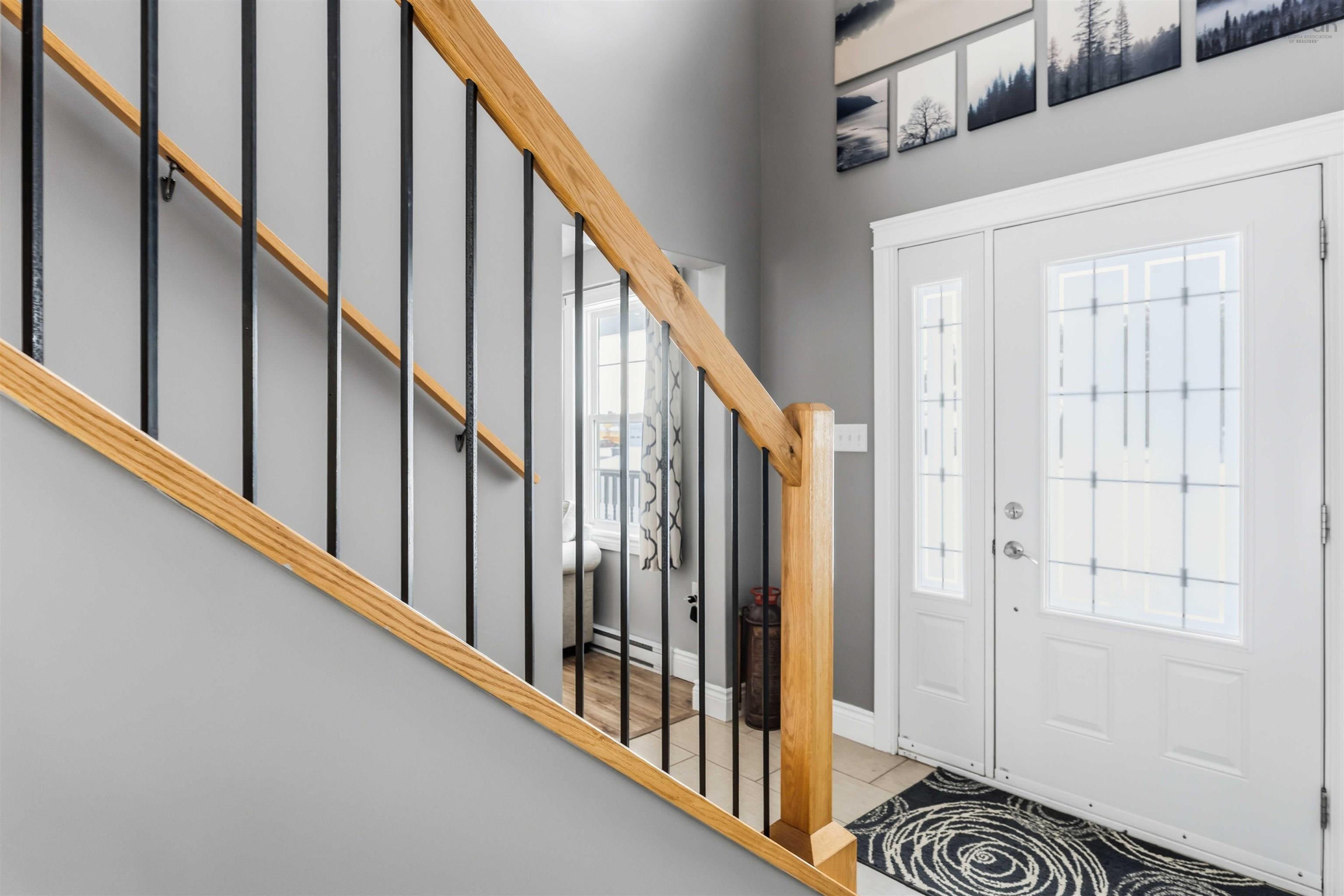 $564,900.00: 164 Belle Drive, Meadowvale