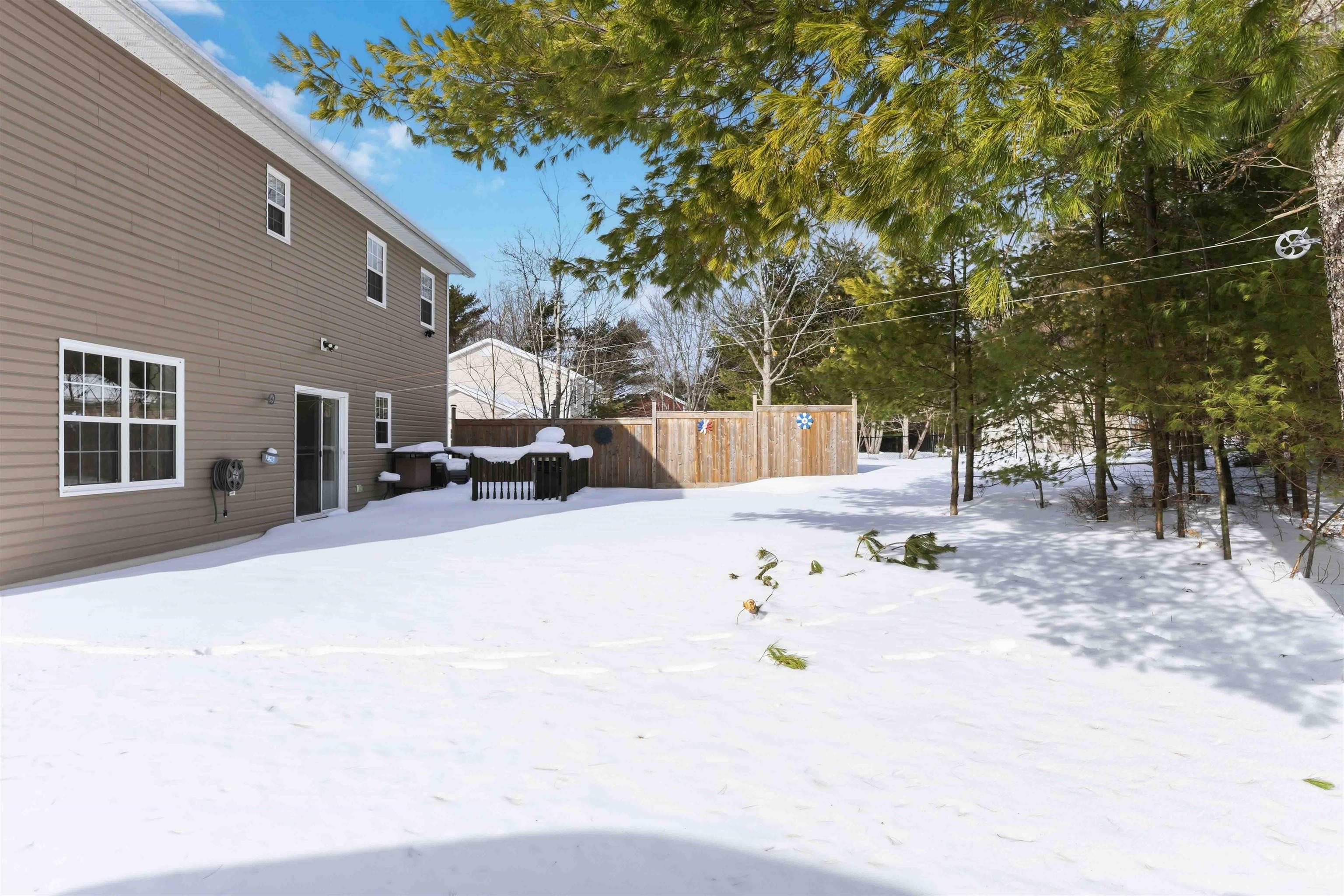 $564,900.00: 164 Belle Drive, Meadowvale