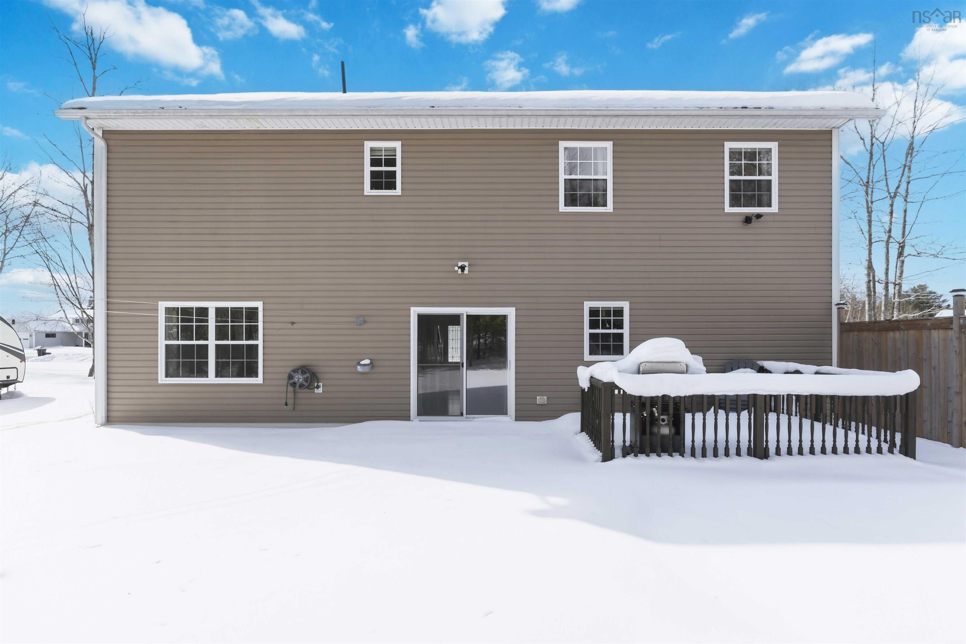 $564,900.00: 164 Belle Drive, Meadowvale