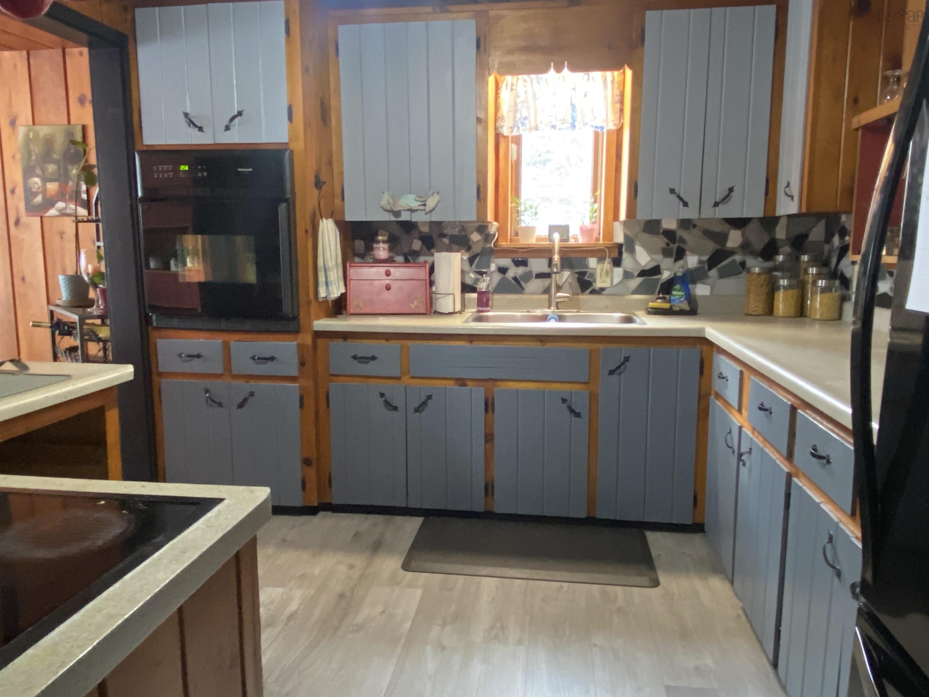 $360,000.00: 23 River Road, Milton