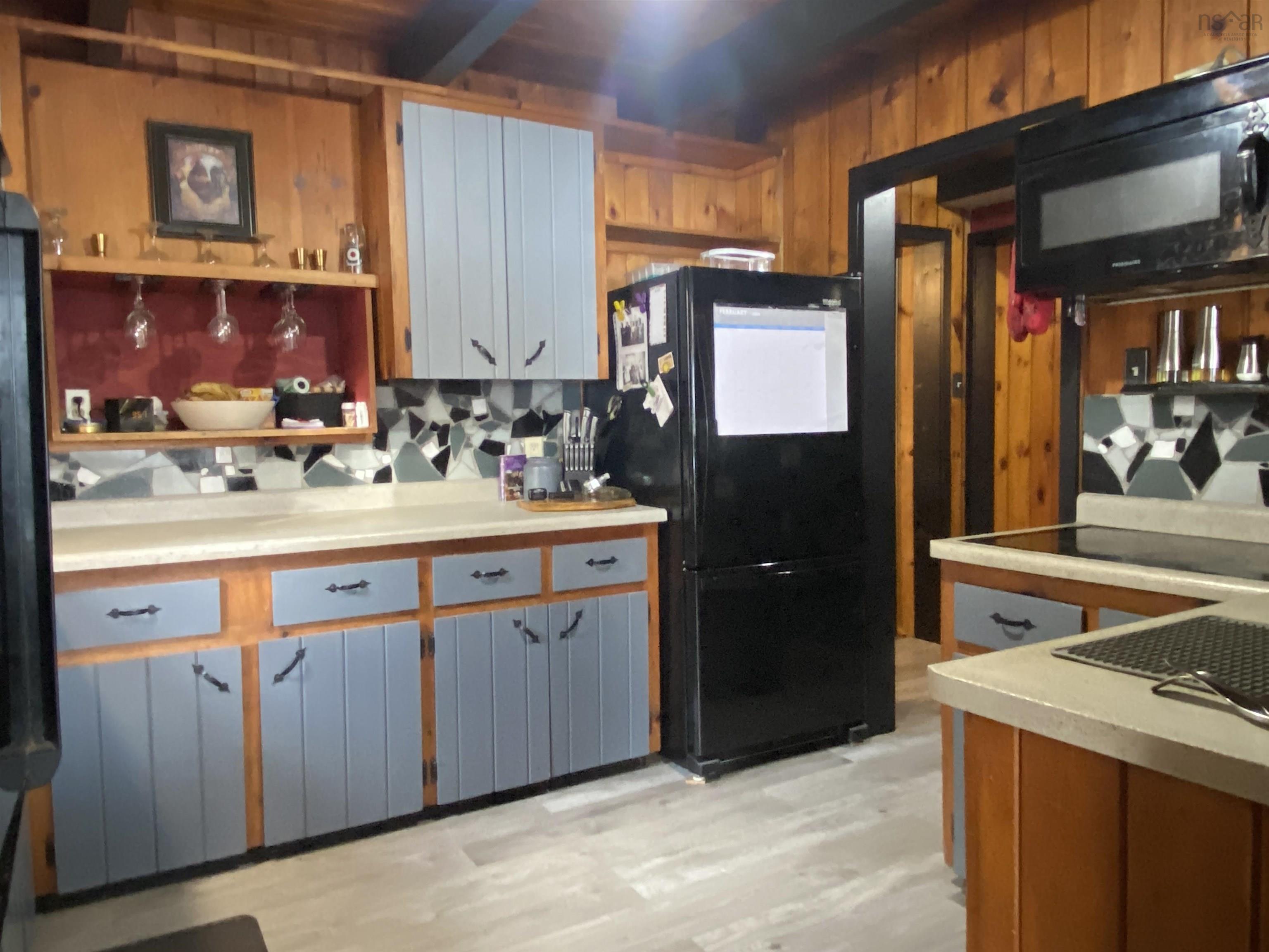 $360,000.00: 23 River Road, Milton