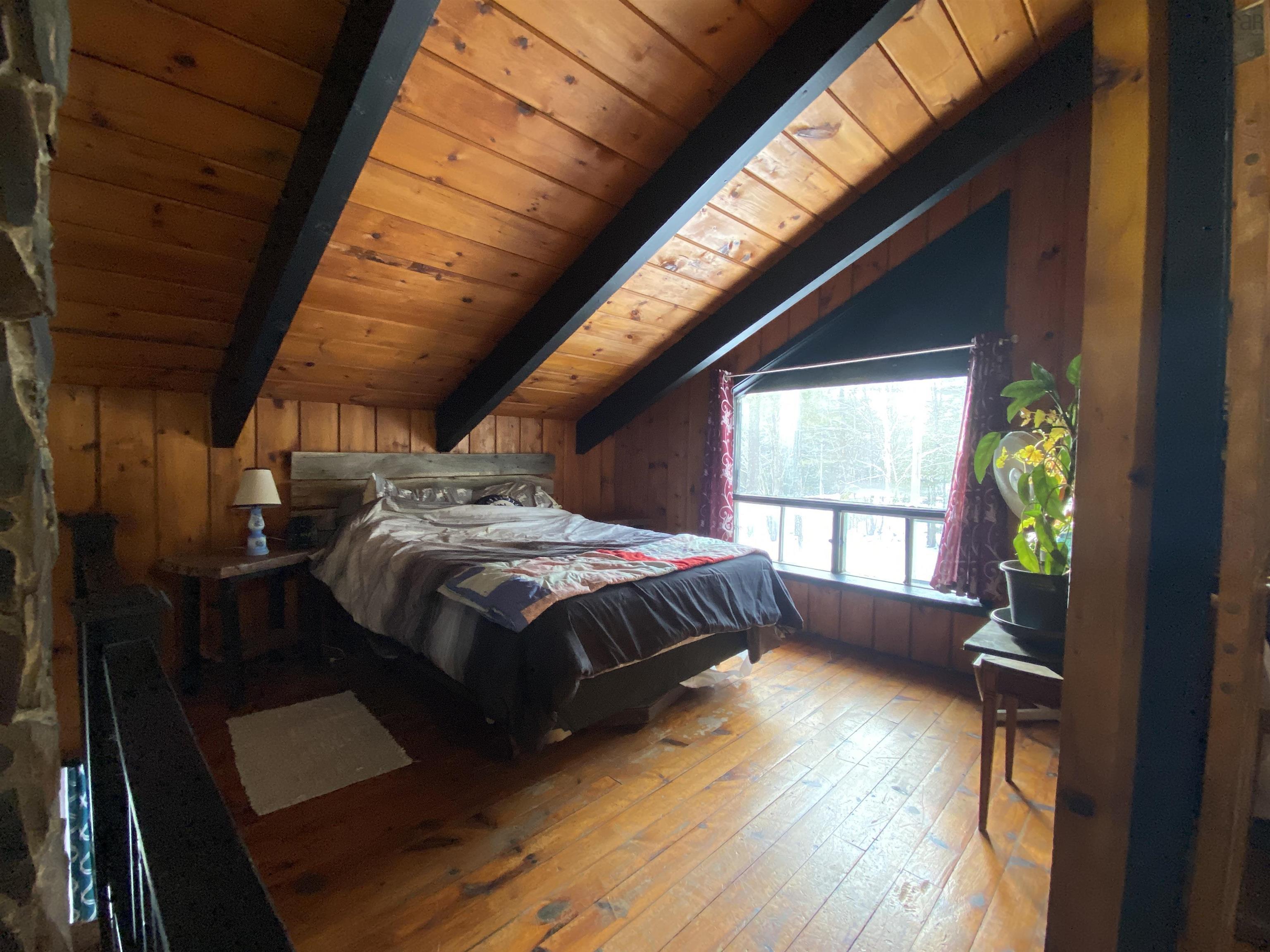 $360,000.00: 23 River Road, Milton