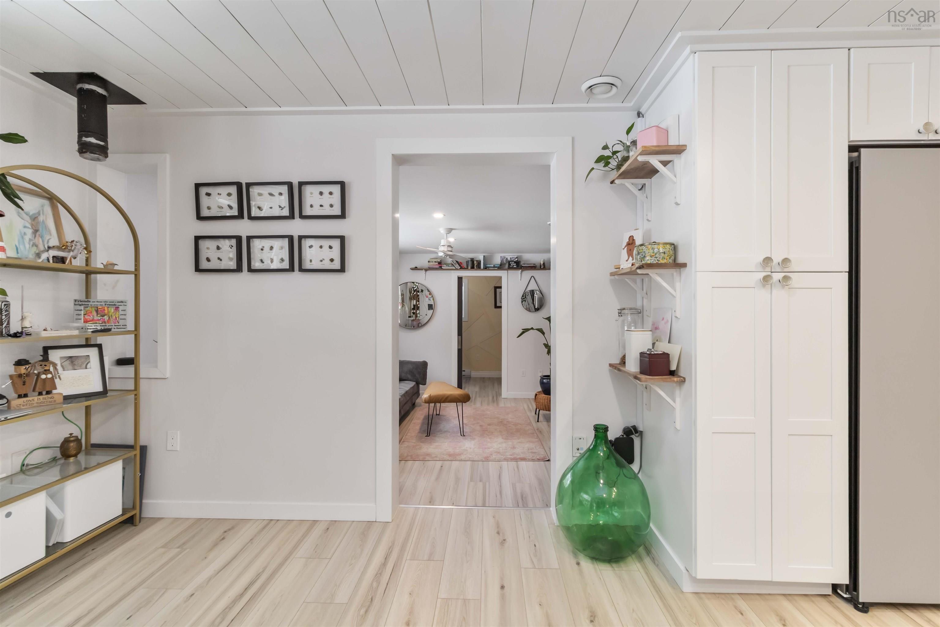 $665,000.00: 36 Kelly Drive, Fox Point