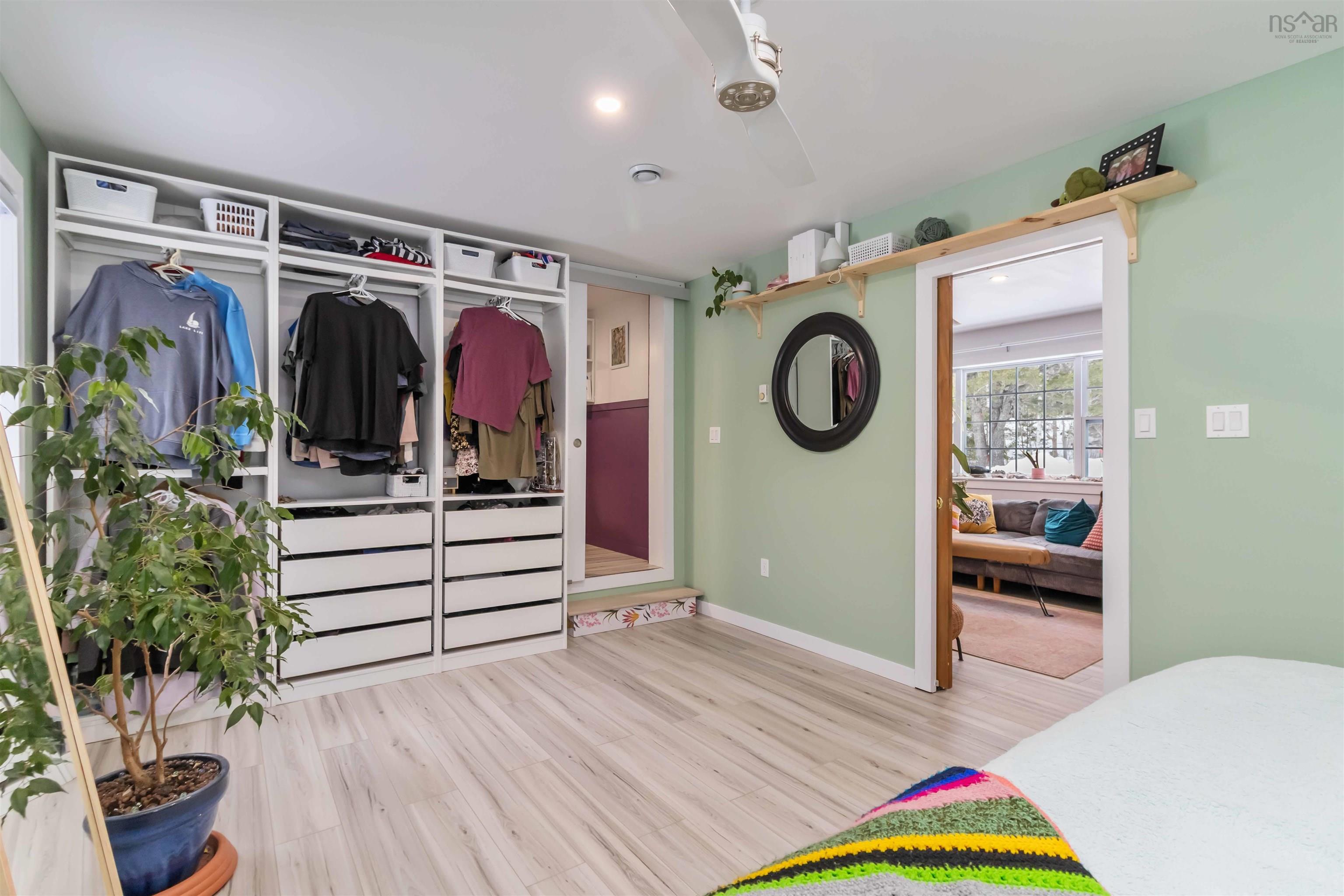 $665,000.00: 36 Kelly Drive, Fox Point