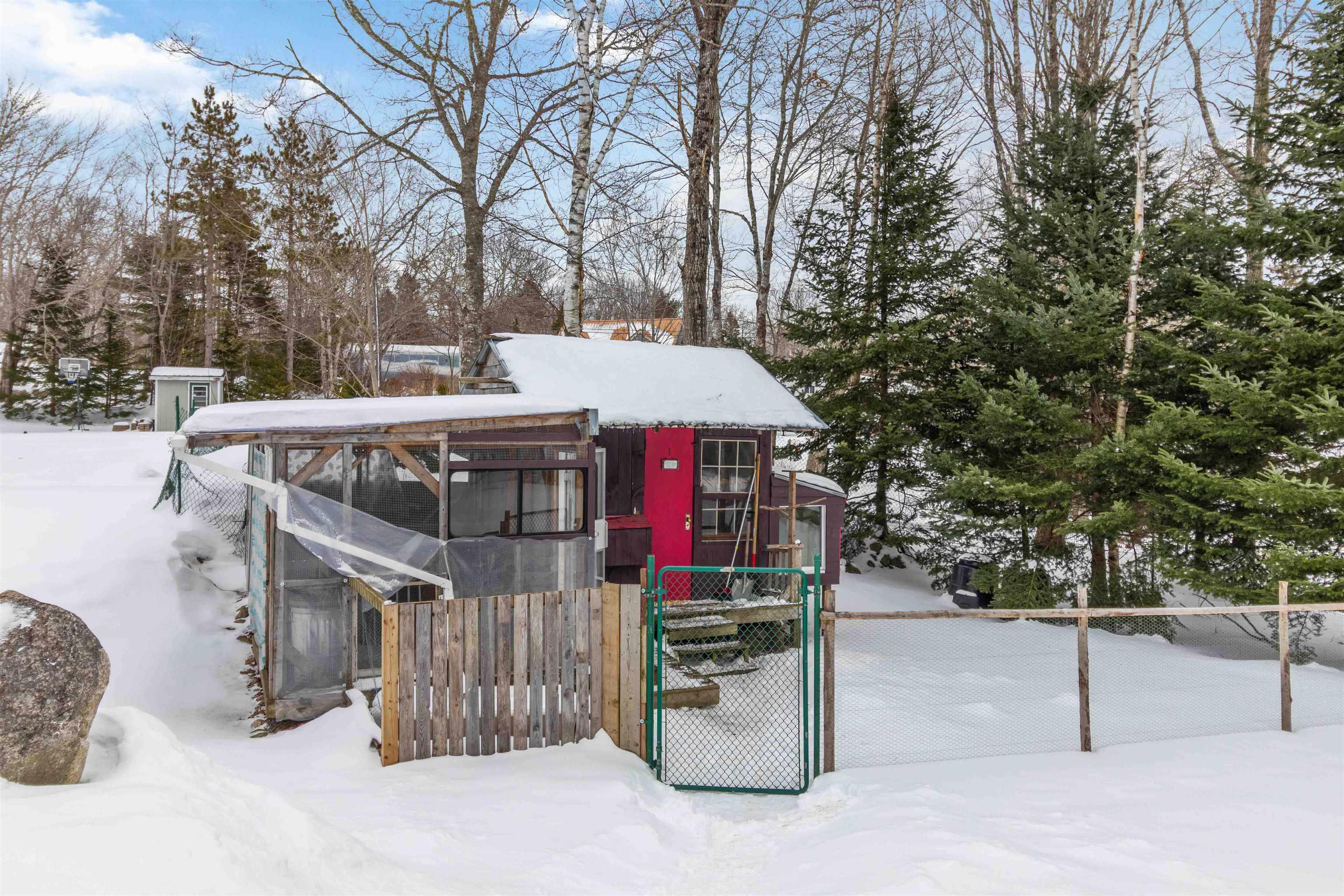 $649,900.00: 36 Kelly Drive, Fox Point