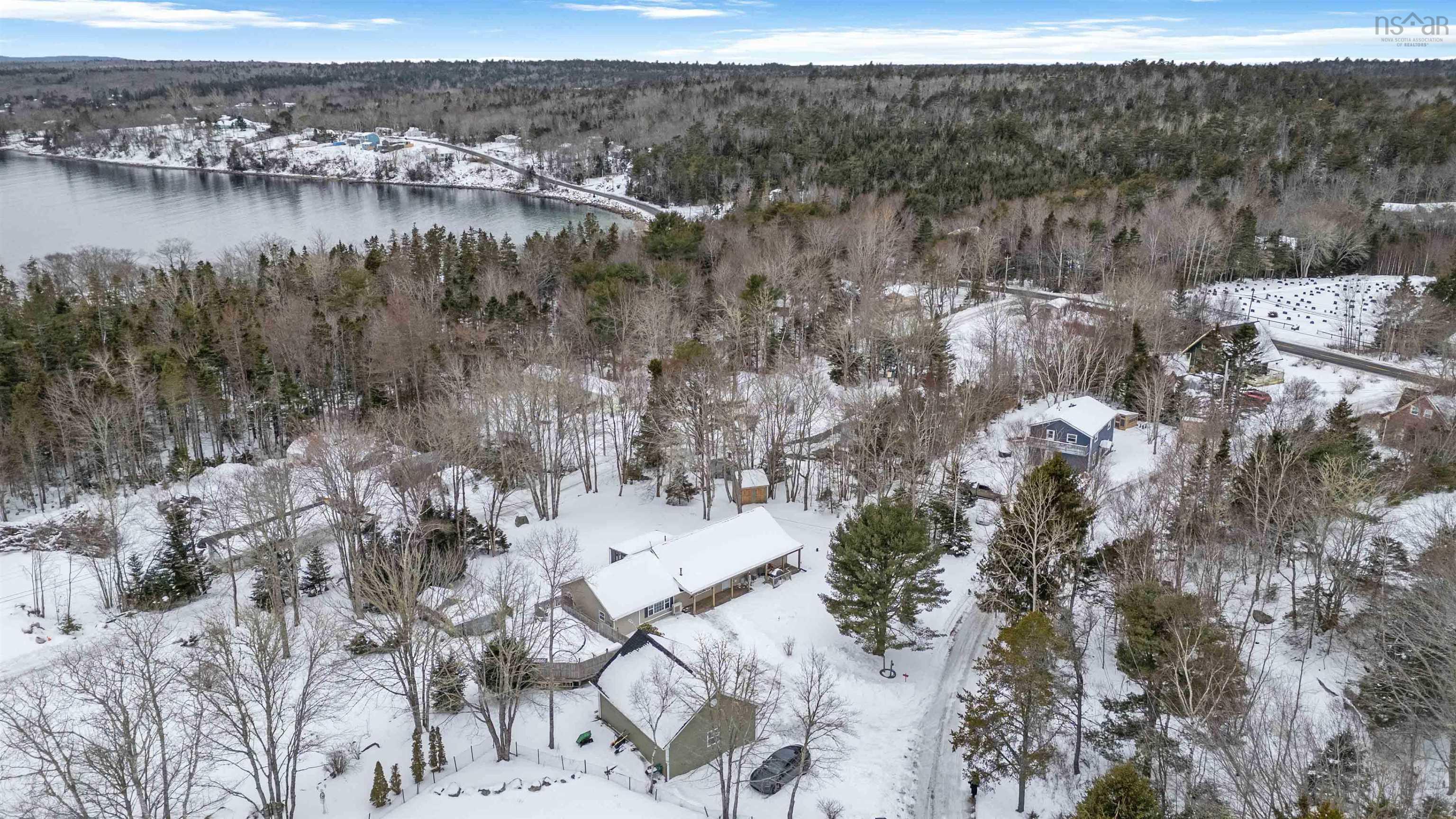 $649,900.00: 36 Kelly Drive, Fox Point