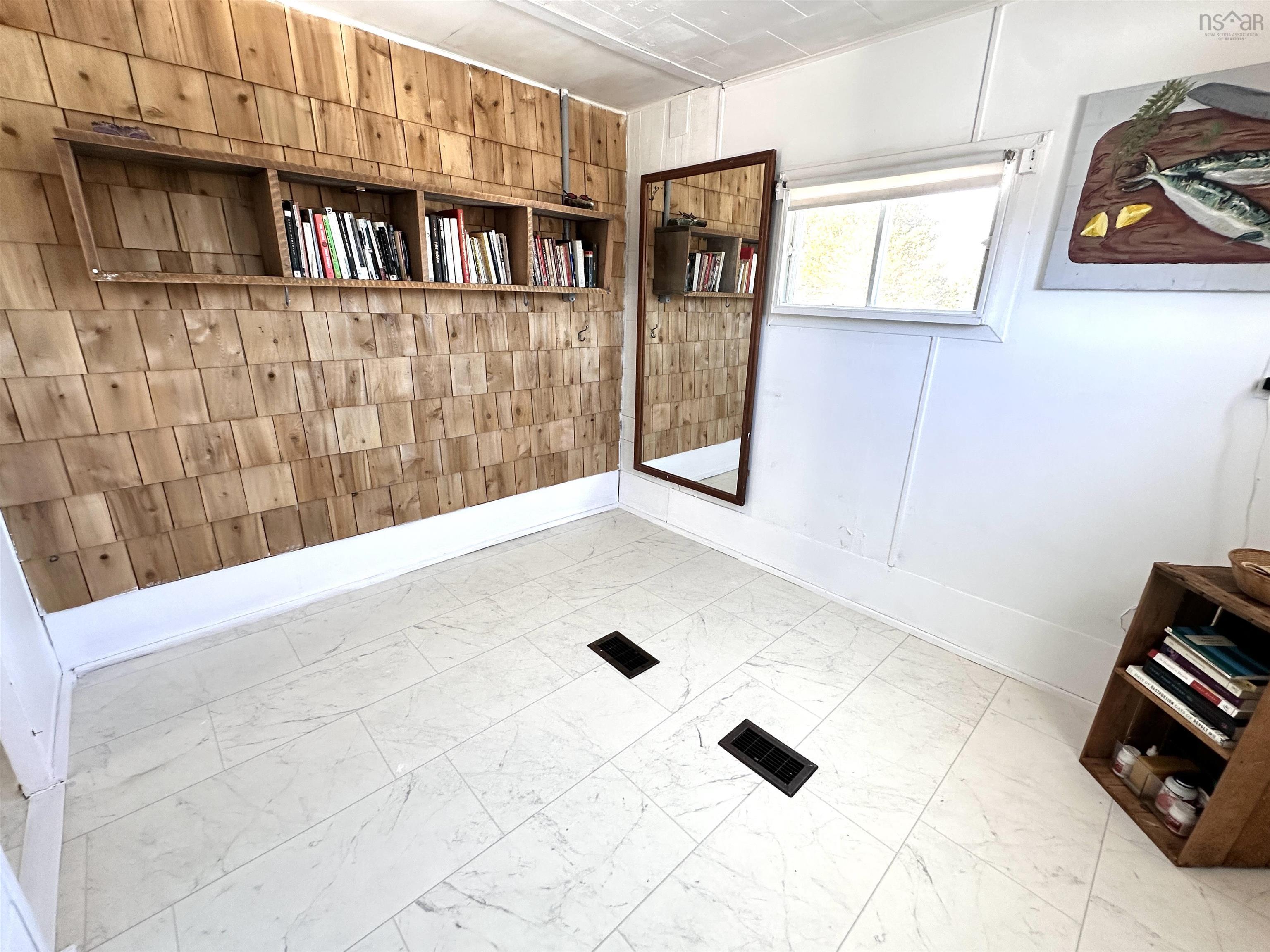 $135,000.00: 876 Shore Road, Moose Harbour