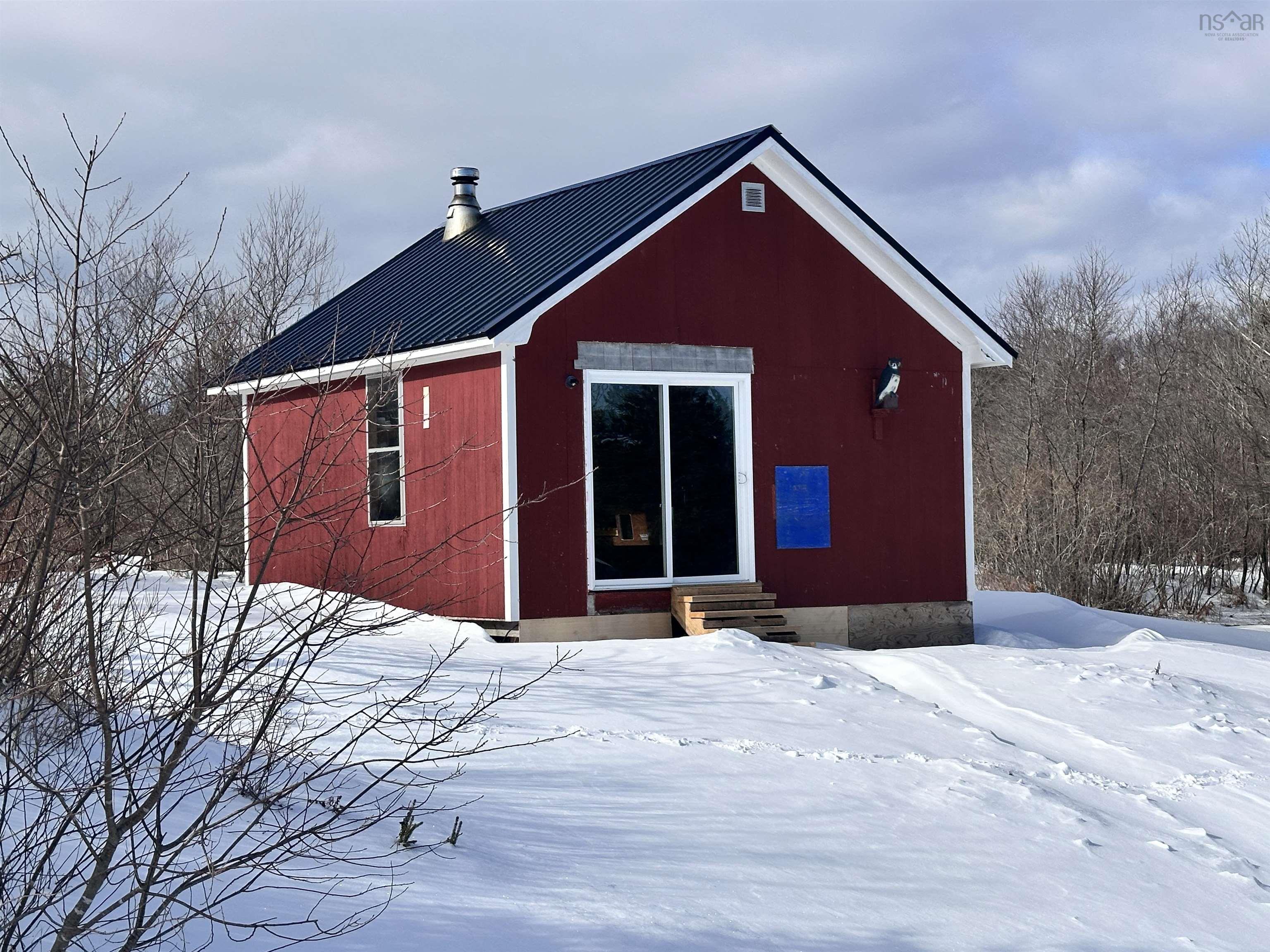 $135,000.00: 876 Shore Road, Moose Harbour