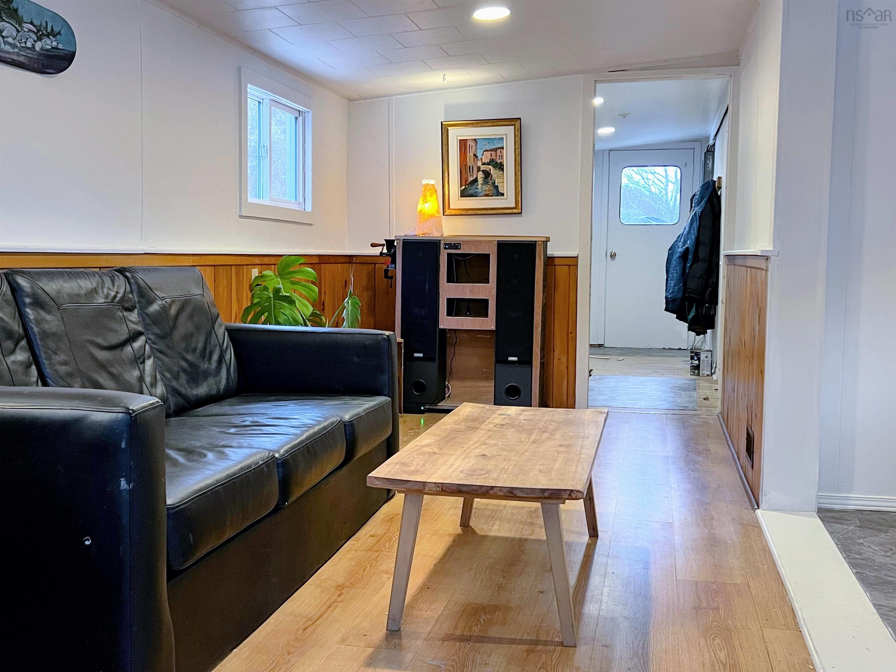 $135,000.00: 876 Shore Road, Moose Harbour