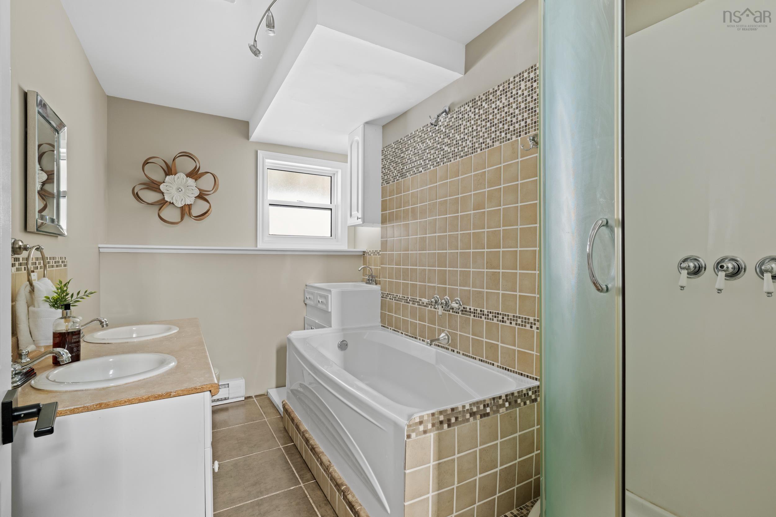 1165 Old Sackville Road, Middle Sackville, NS (MLS 202602335)