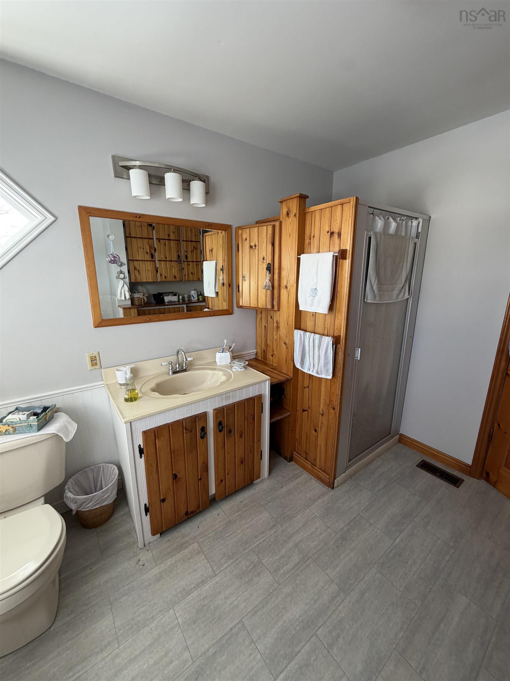 $349,900.00: 16 D MacIsaac Road, Post Road