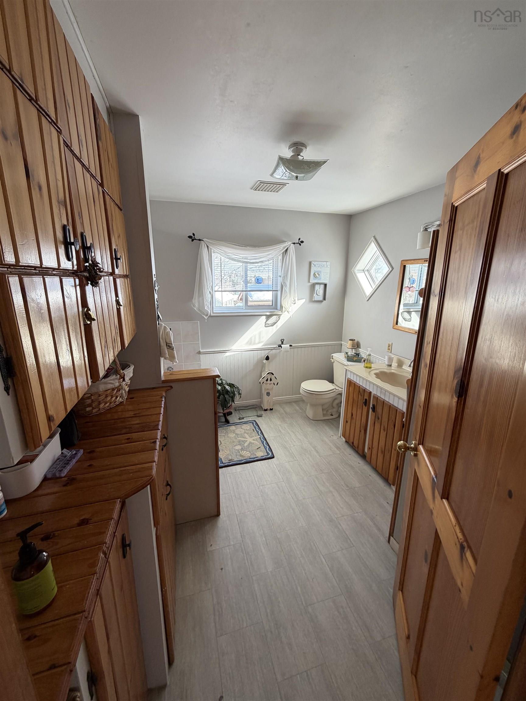 $349,900.00: 16 D MacIsaac Road, Post Road