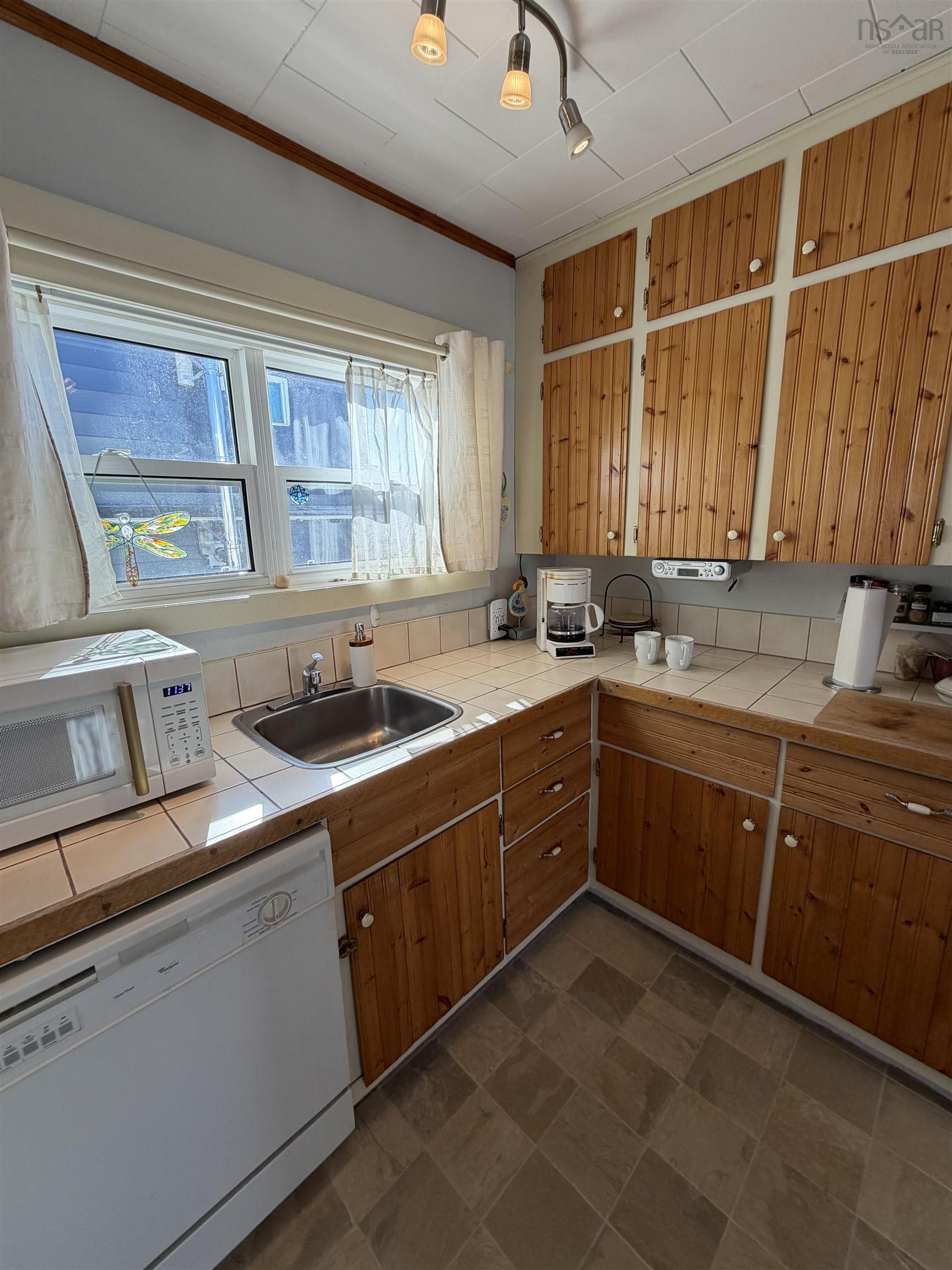 $349,900.00: 16 D MacIsaac Road, Post Road