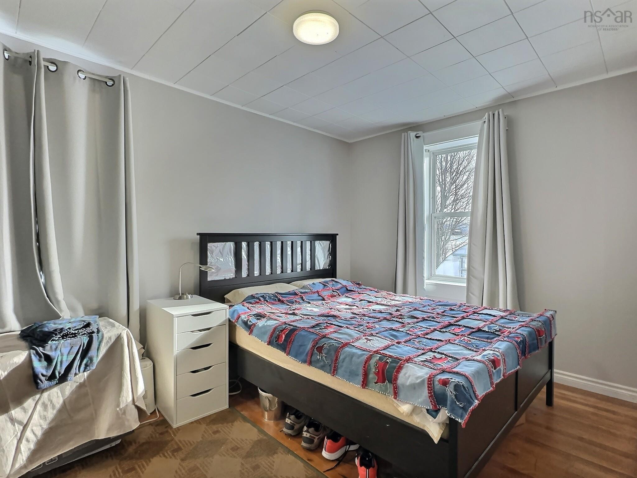 $235,900.00: 38 Truro Heights Road, Lower Truro