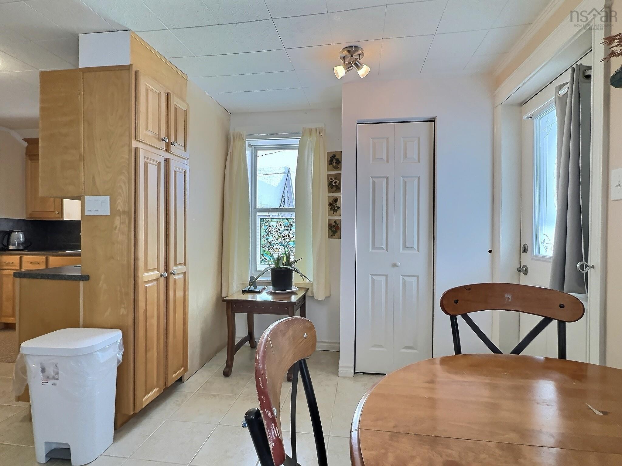 $235,900.00: 38 Truro Heights Road, Lower Truro