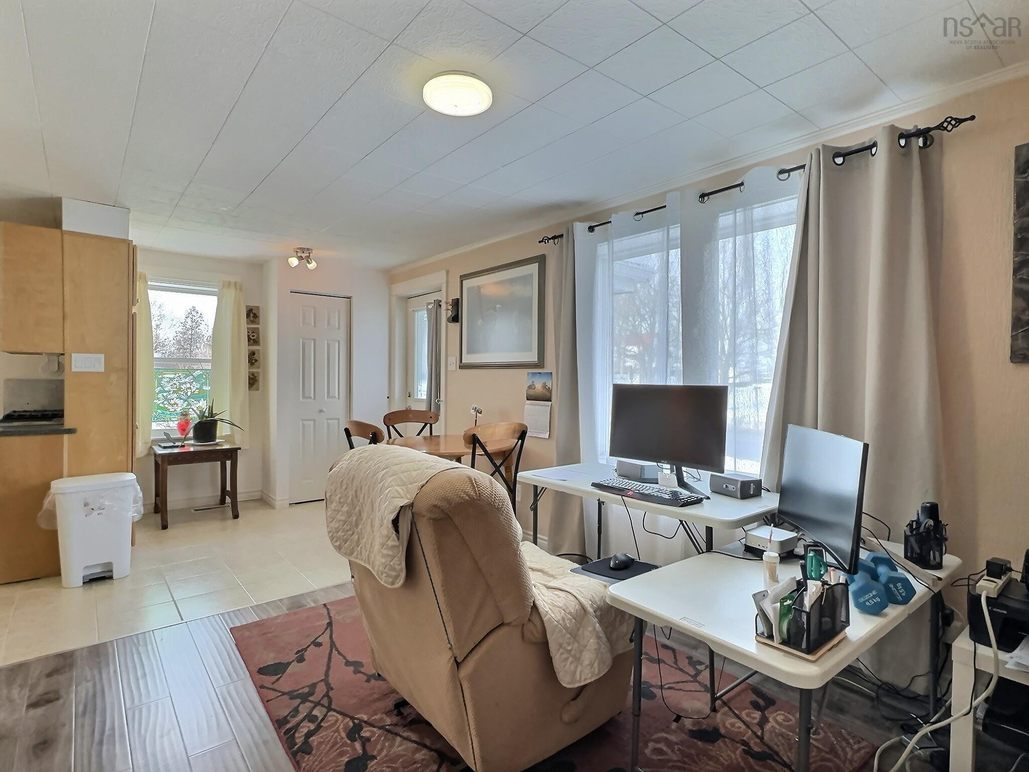 $235,900.00: 38 Truro Heights Road, Lower Truro