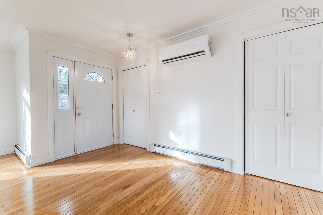 $529,900.00: 157 Parkwood South, Truro Heights