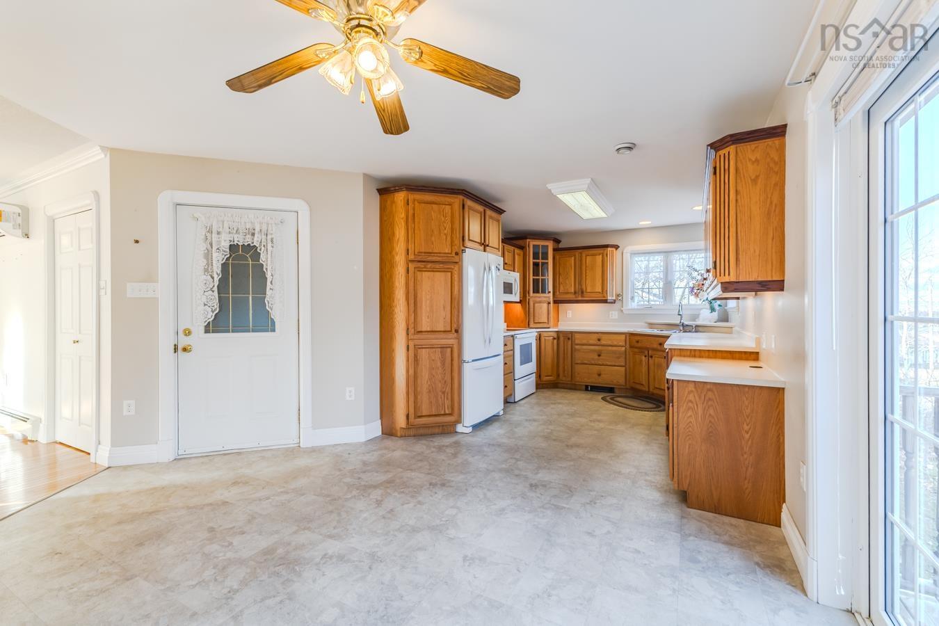 $529,900.00: 157 Parkwood South, Truro Heights