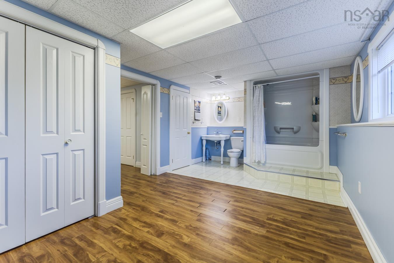 $529,900.00: 157 Parkwood South, Truro Heights