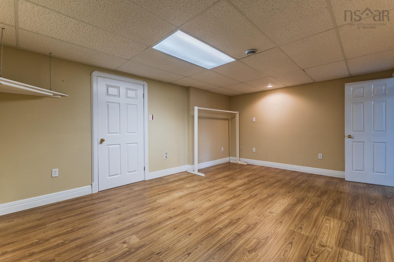 $529,900.00: 157 Parkwood South, Truro Heights