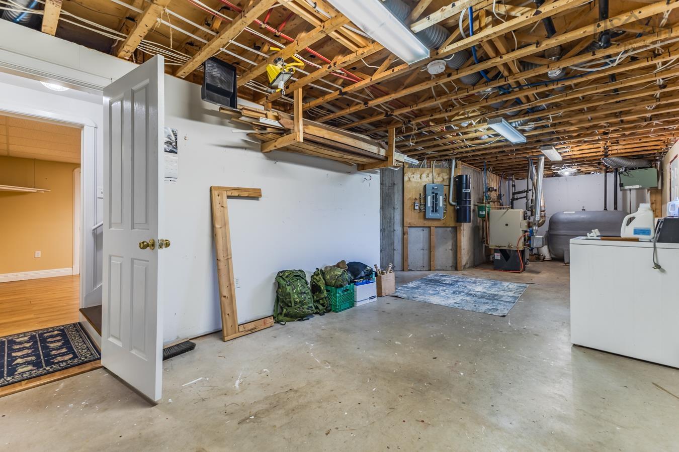 $529,900.00: 157 Parkwood South, Truro Heights