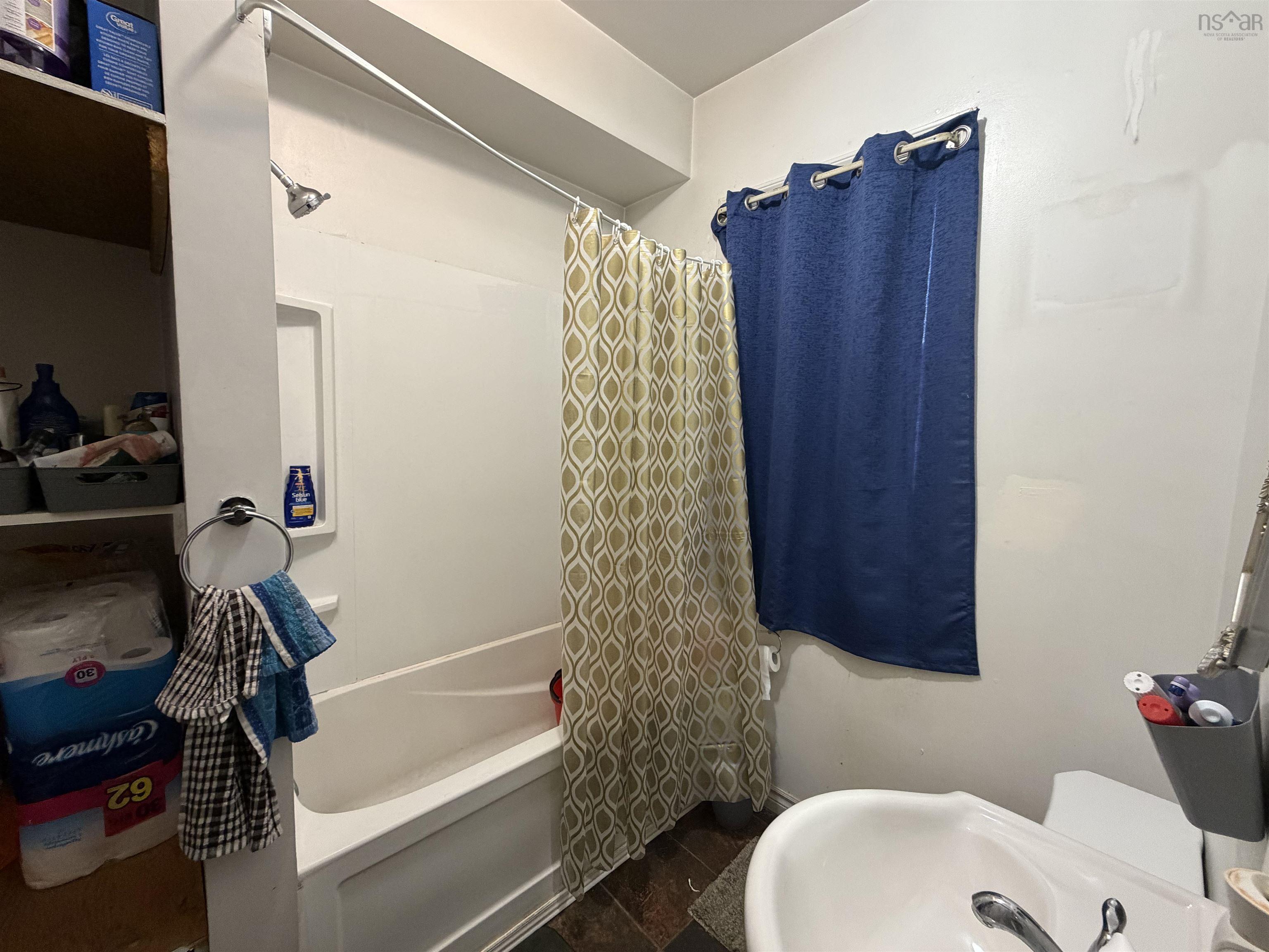 $189,900.00: 51 Brookland Street, Sydney