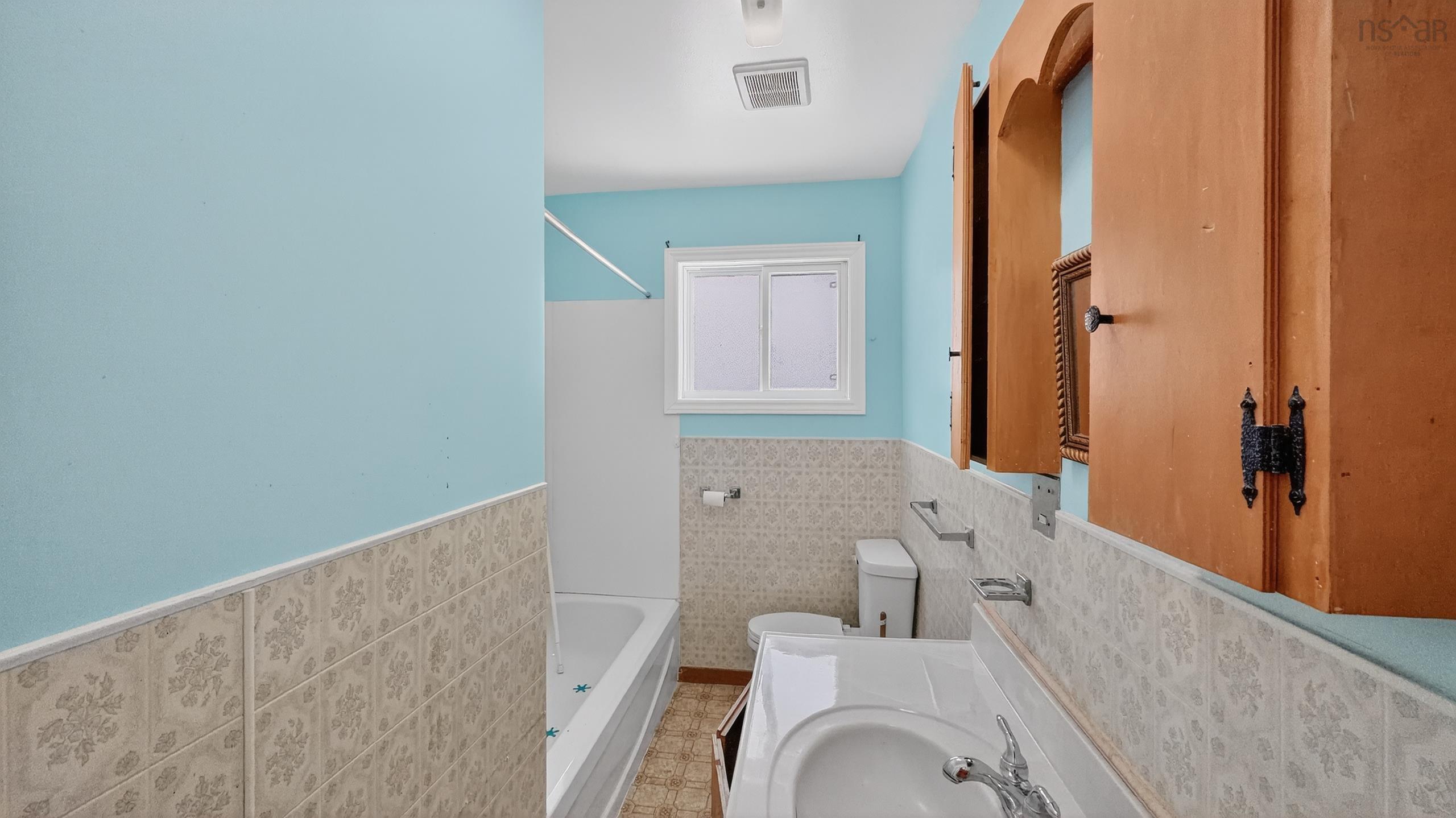 $239,900.00: 137 Hills Road, Albert Bridge