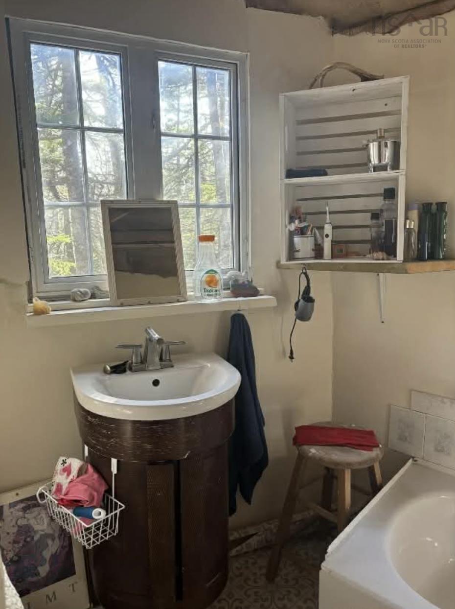 $144,900.00: 143 Cedar Drive, Cape George Estates