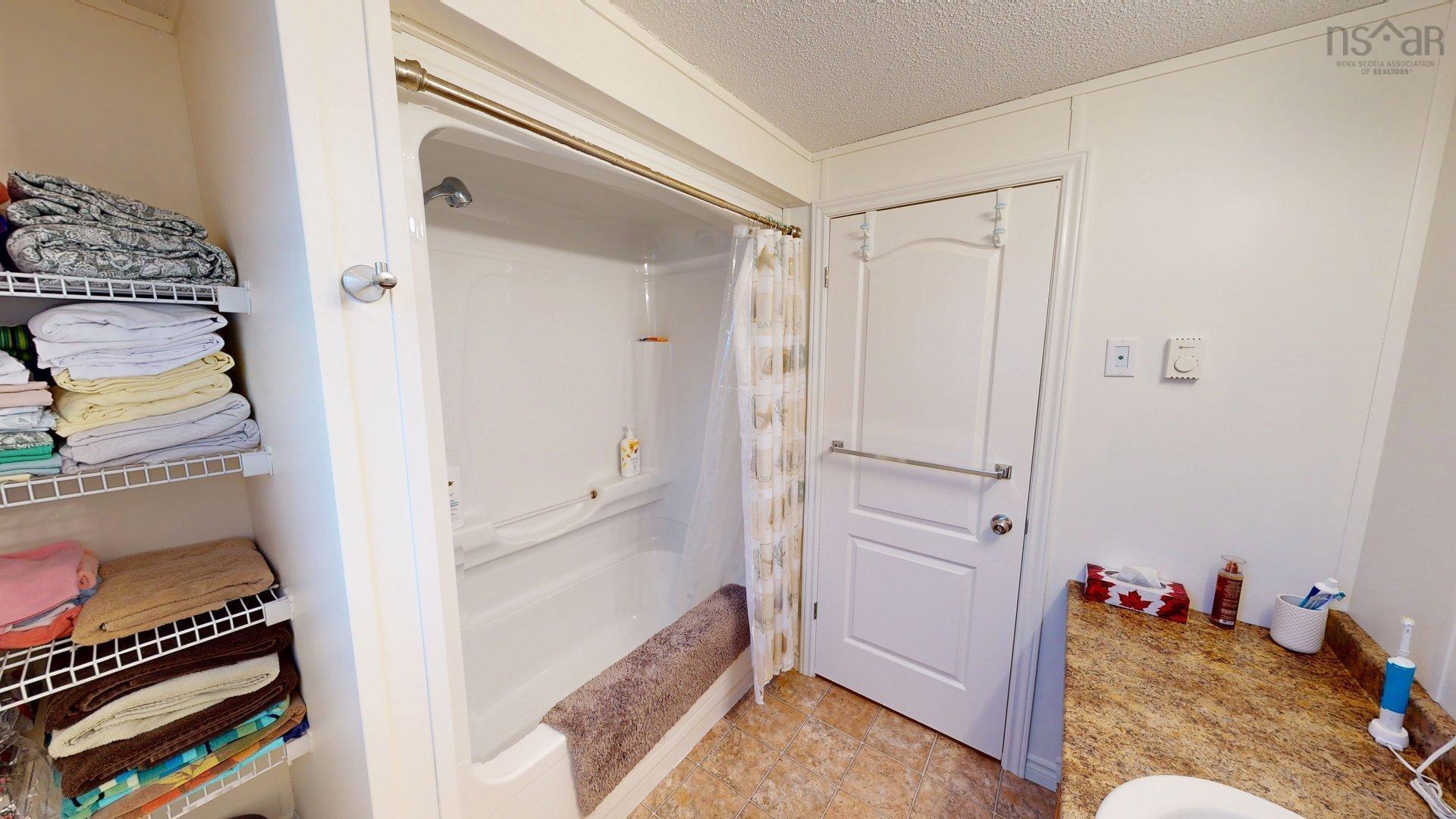 18 Hazel Street, Sackville Estates, NS (MLS 202602355)