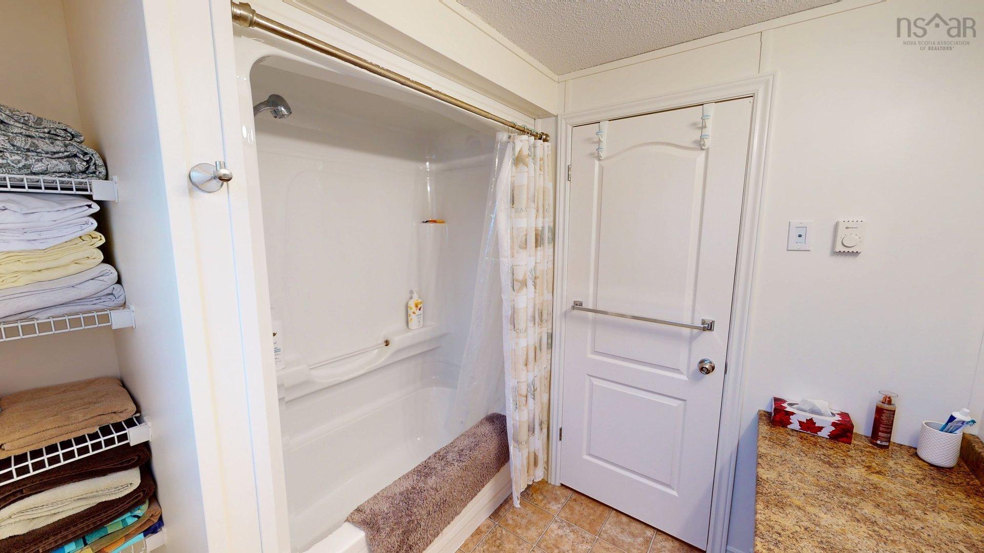 18 Hazel Street, Sackville Estates, NS (MLS 202602355)