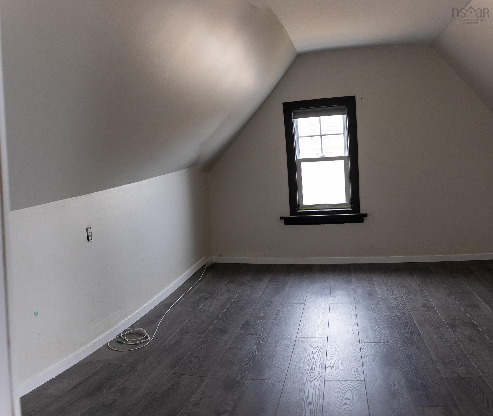 $160,000.00: 136 Victoria Street, Glace Bay