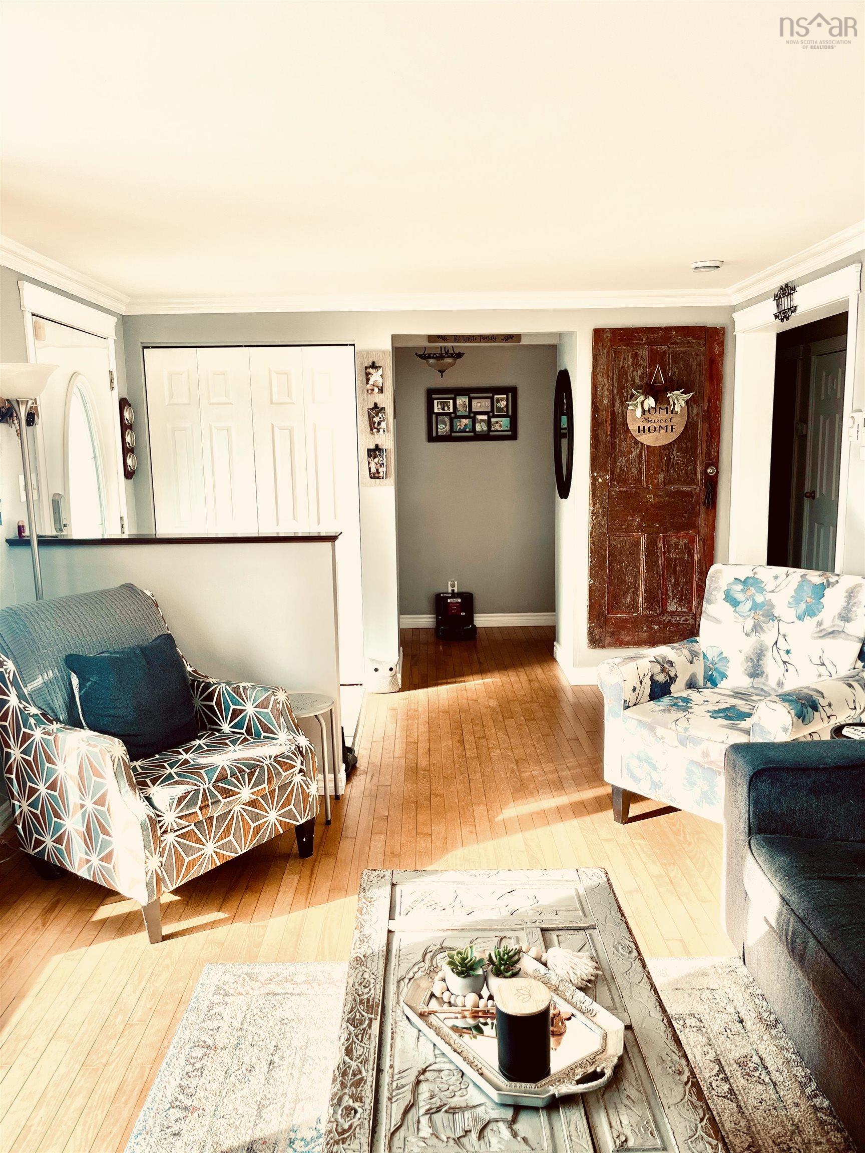 $359,000.00: 10 Don-Gordon Street, Glace Bay