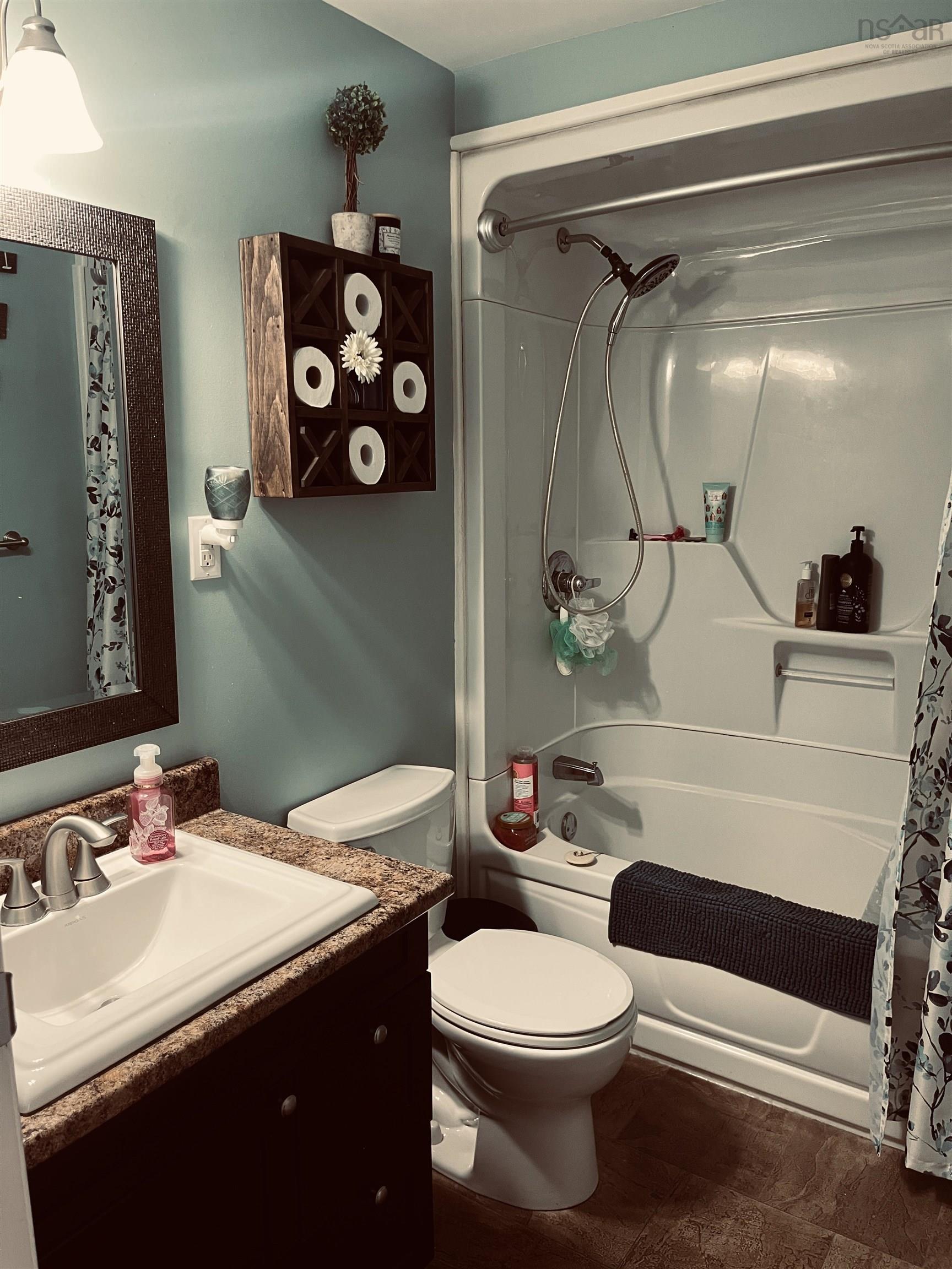 $359,000.00: 10 Don-Gordon Street, Glace Bay