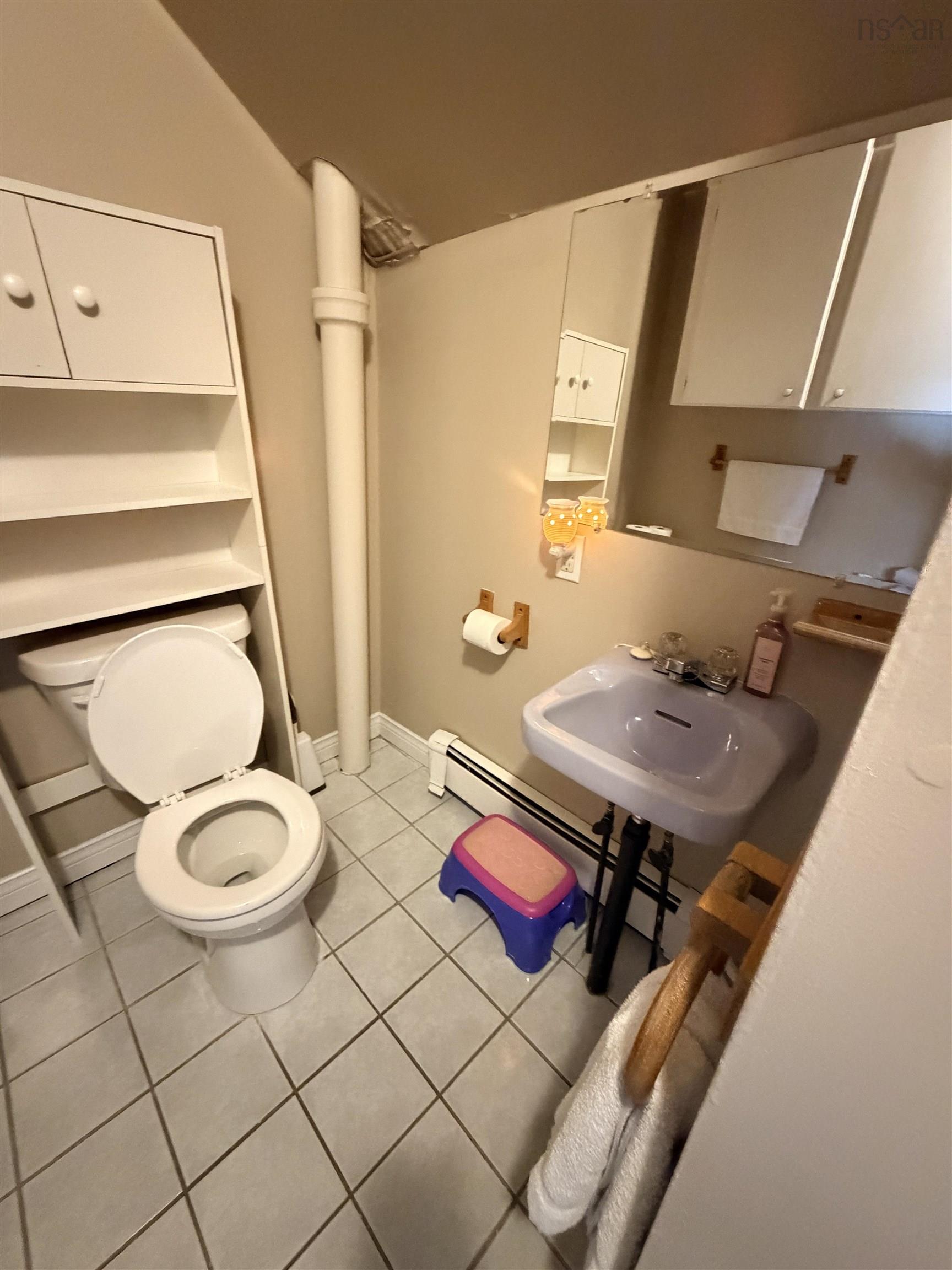 $250,000.00: 3522/3524 Warren Avenue, New Waterford