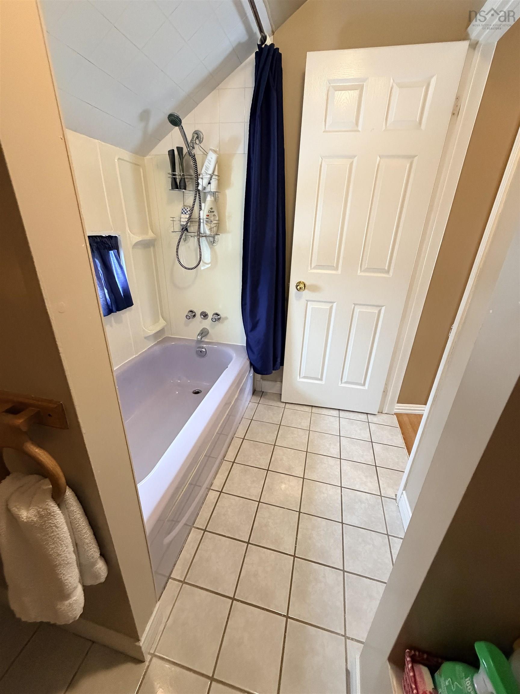 $250,000.00: 3522/3524 Warren Avenue, New Waterford