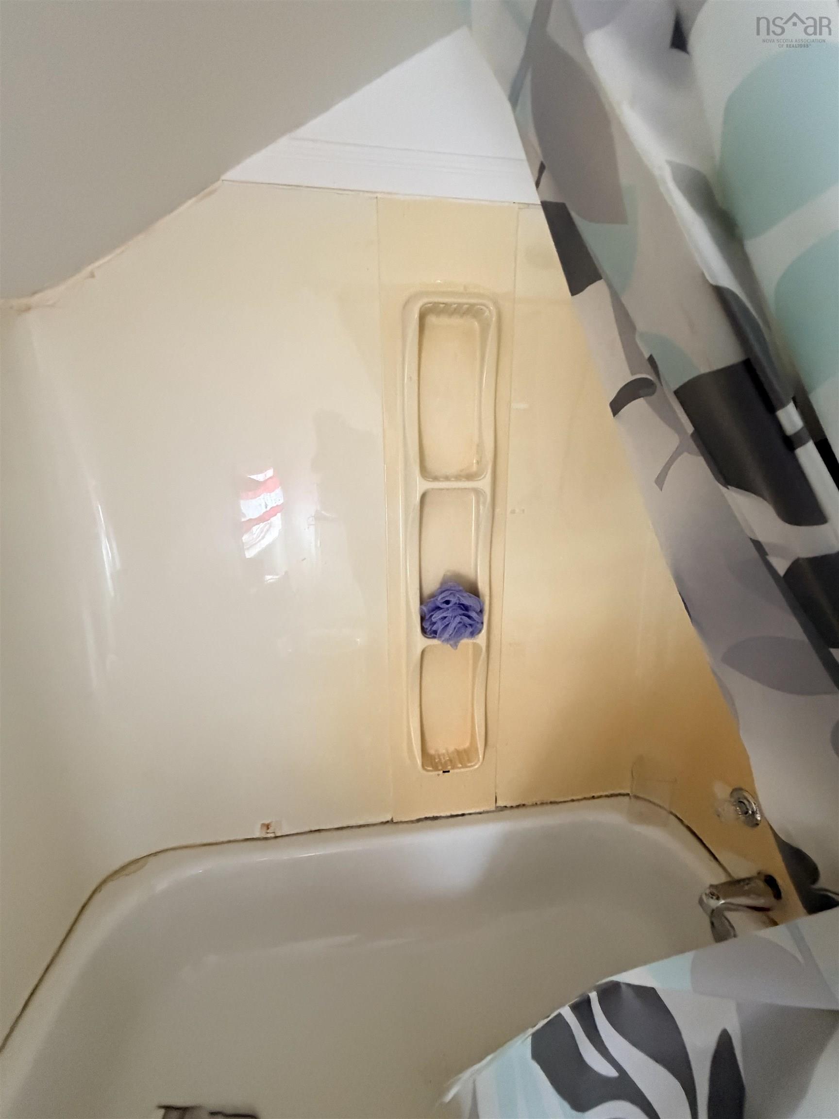 $250,000.00: 3522/3524 Warren Avenue, New Waterford