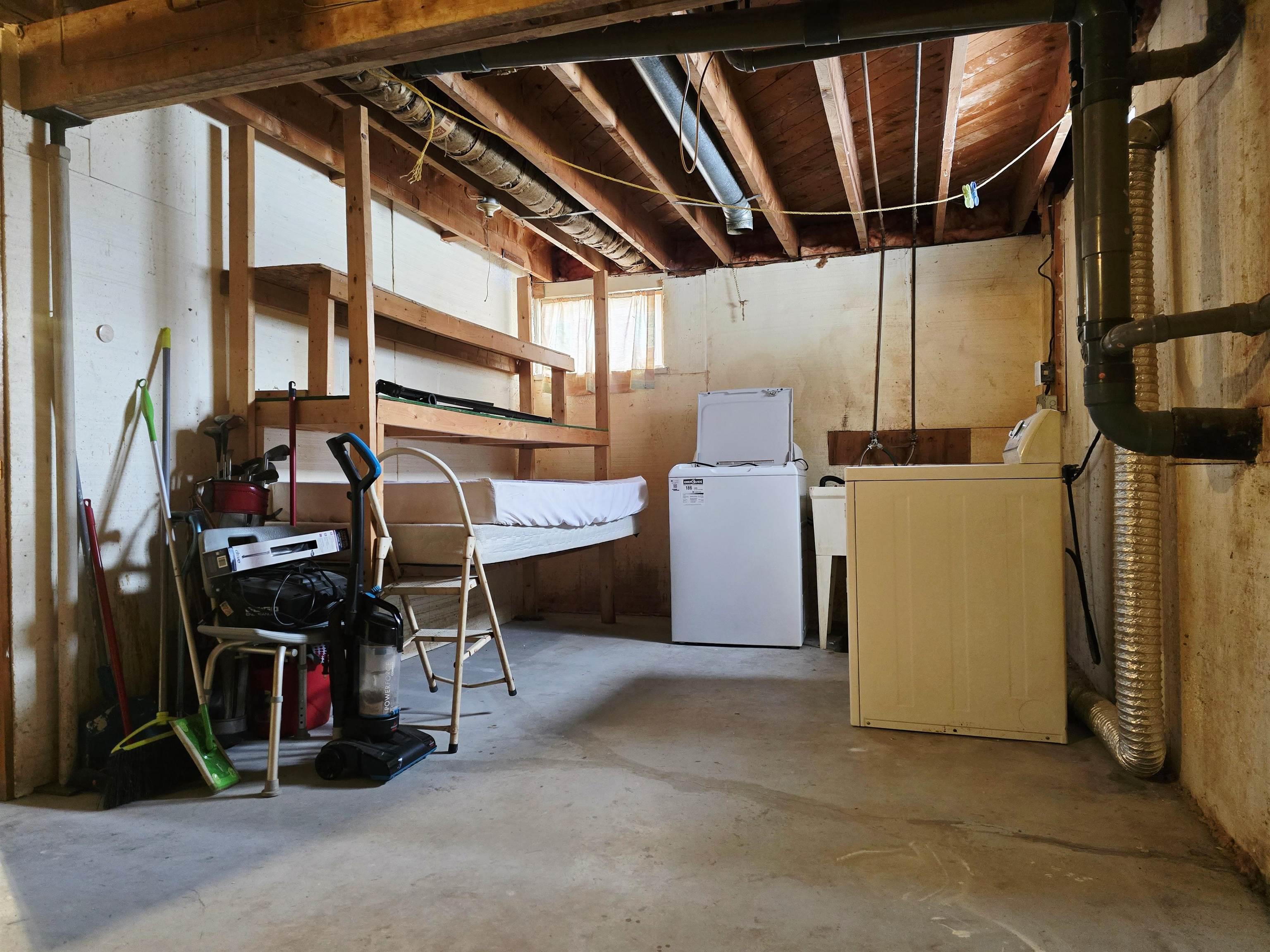 $215,000.00: 4316 East River East Side Road, Plymouth